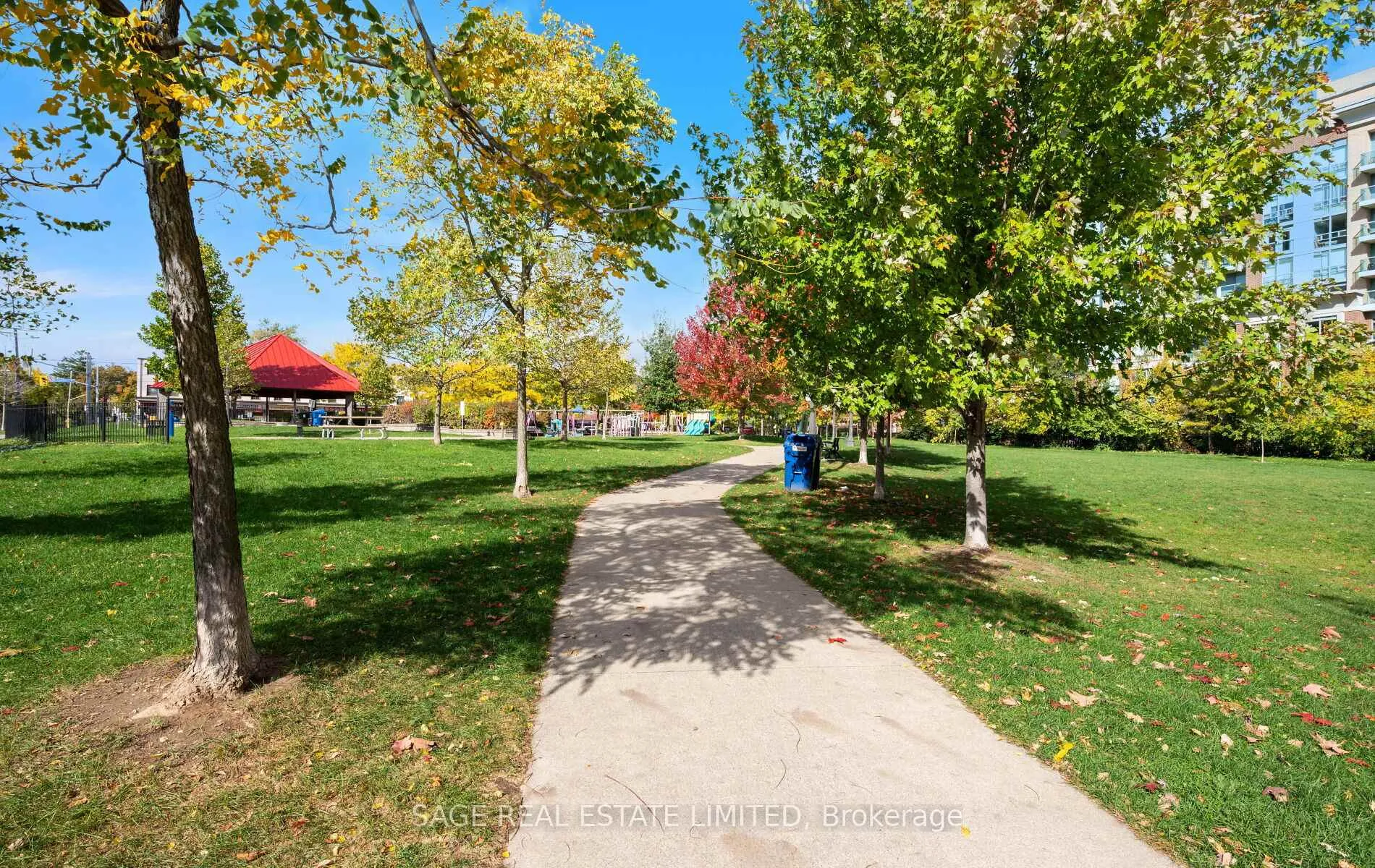Photo 25 of Unit 1008, 15 Michael Power Place, Etobicoke, Islington-City Centre West — HOMEH