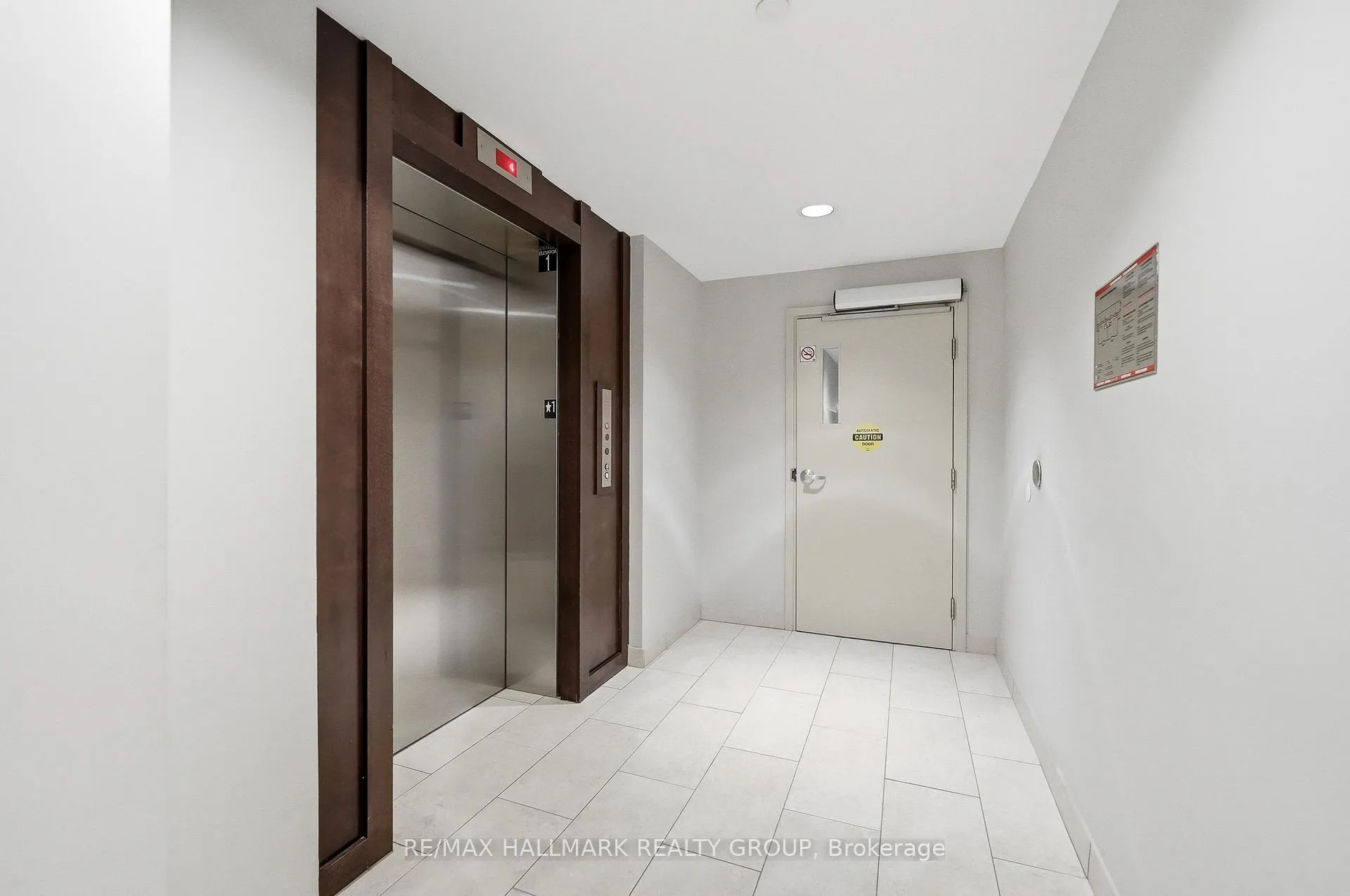 Photo 4 of Unit 405, 215 Titanium Private, Ottawa, Convent Glen North — HOMEH