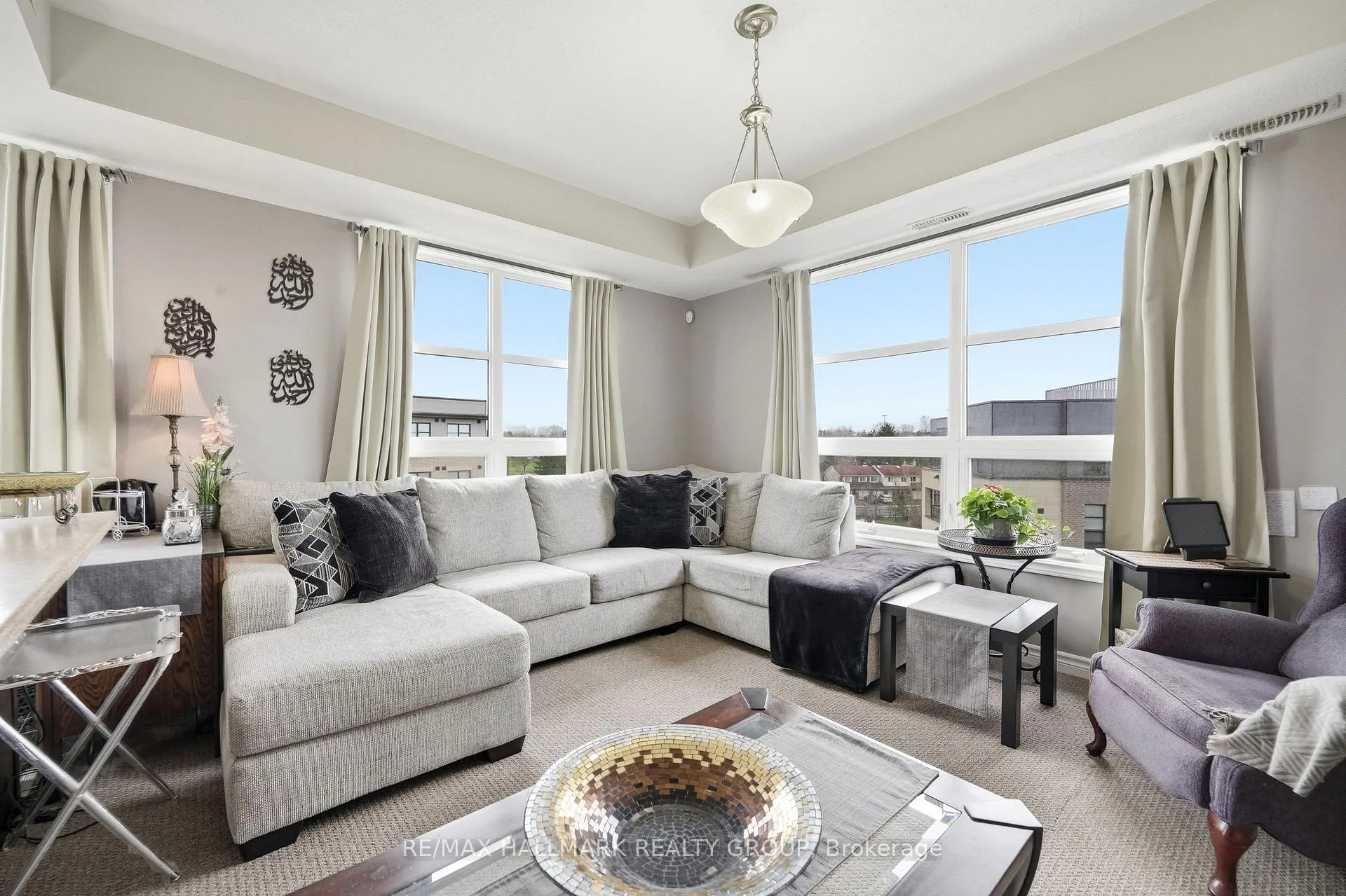 Photo 15 of Unit 405, 215 Titanium Private, Ottawa, Convent Glen North — HOMEH
