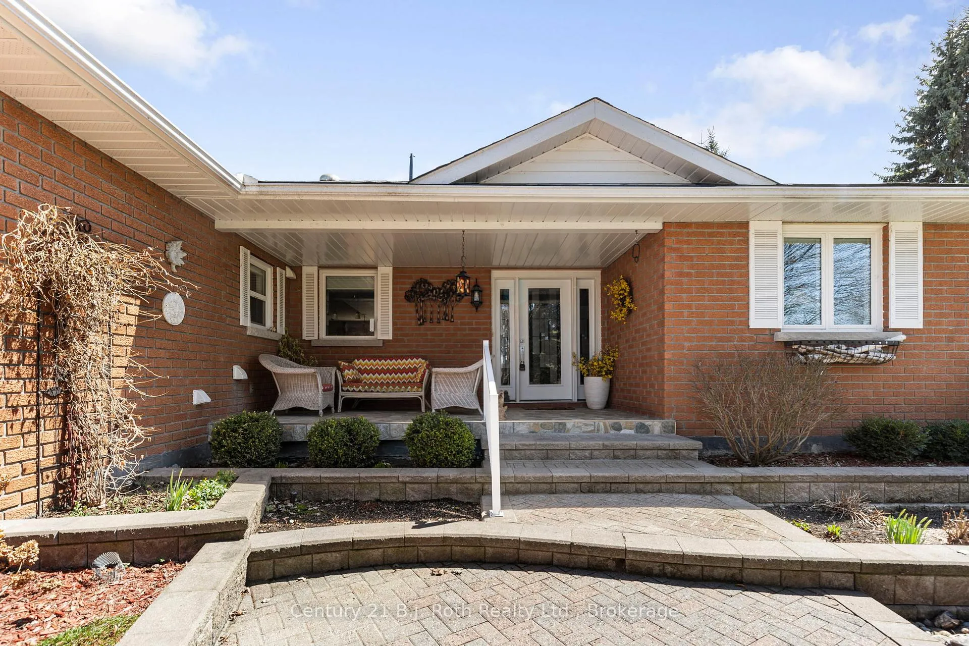 Photo 3 of 179 Bayshore Drive, Ramara, Rural Ramara — HOMEH