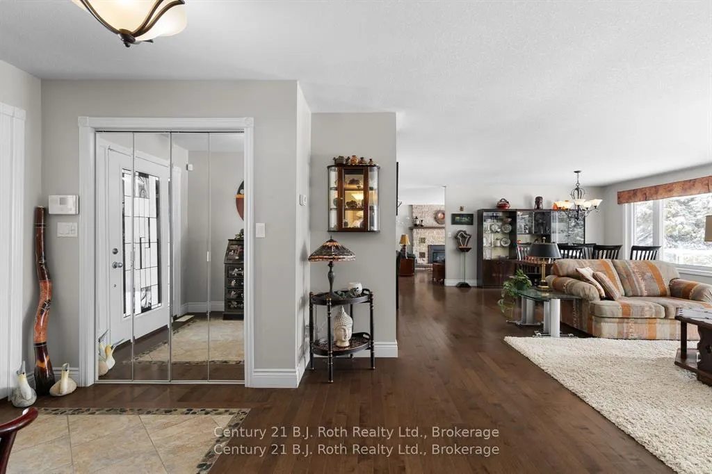 Photo 5 of 179 Bayshore Drive, Ramara, Rural Ramara — HOMEH
