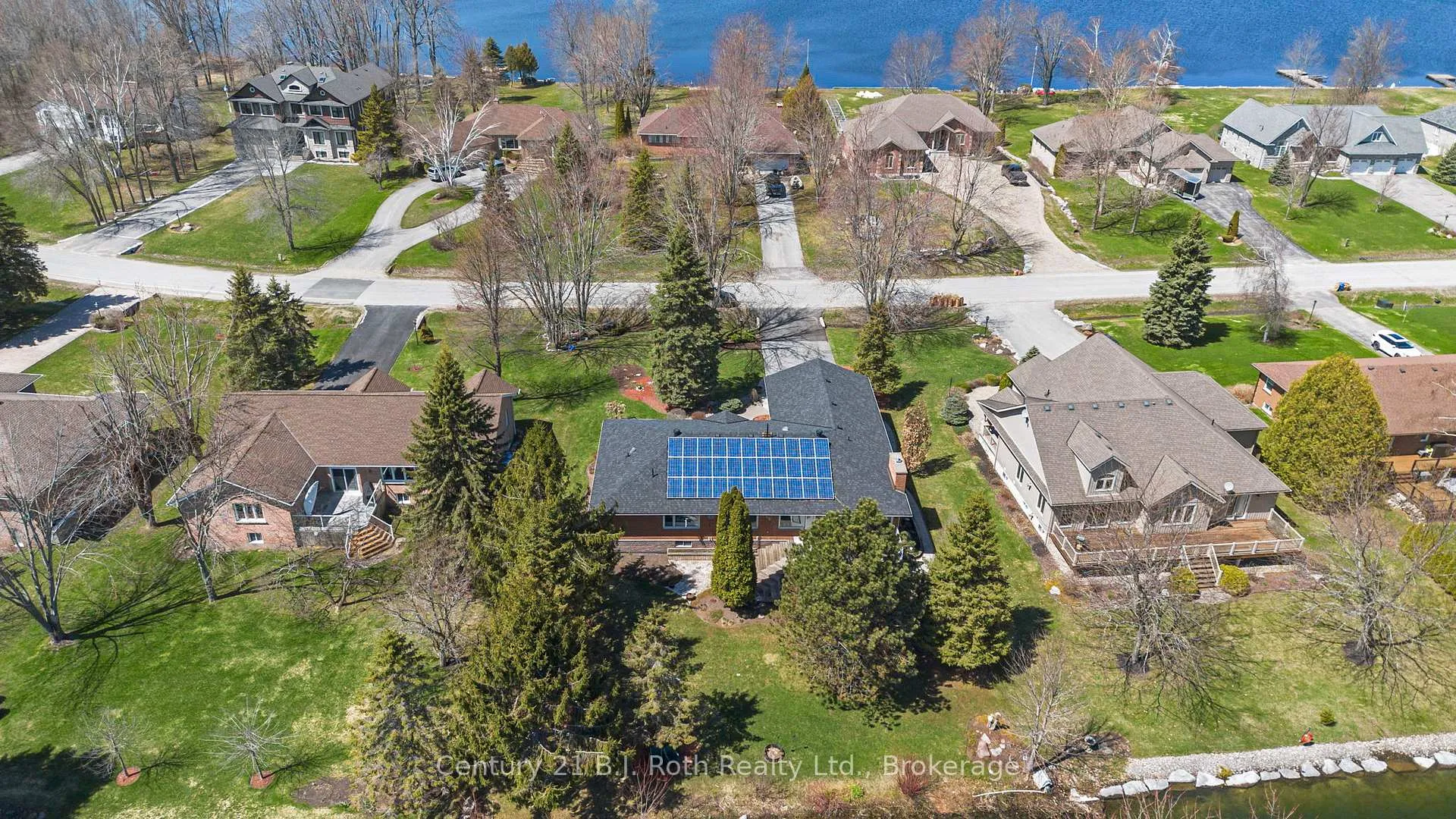 Photo 33 of 179 Bayshore Drive, Ramara, Rural Ramara — HOMEH