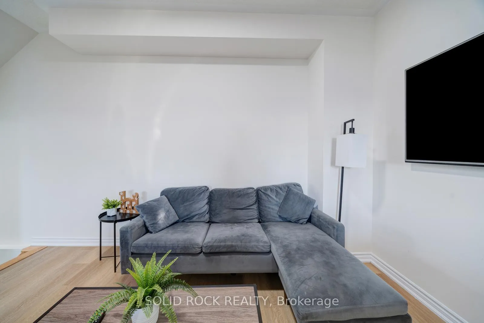 Photo 20 of Unit 17, 480 Beresford Path, Oshawa, Central — HOMEH
