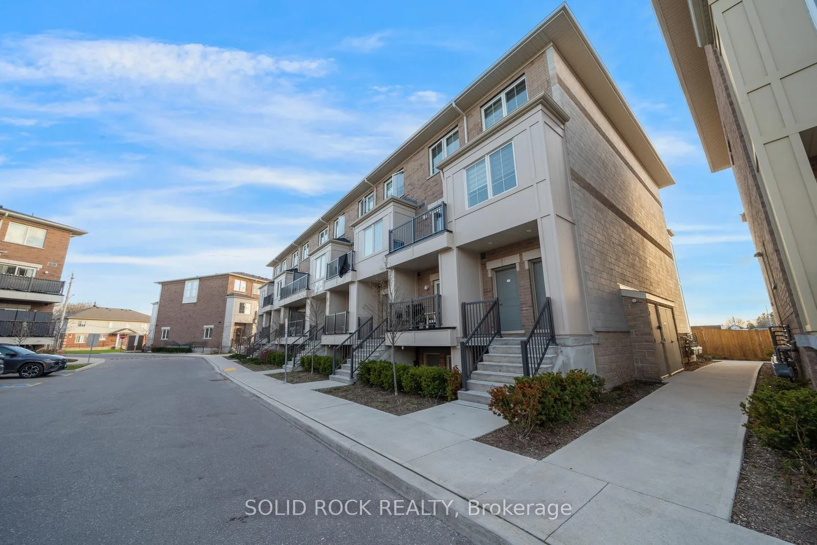 Photo 35 of Unit 17, 480 Beresford Path, Oshawa, Central — HOMEH