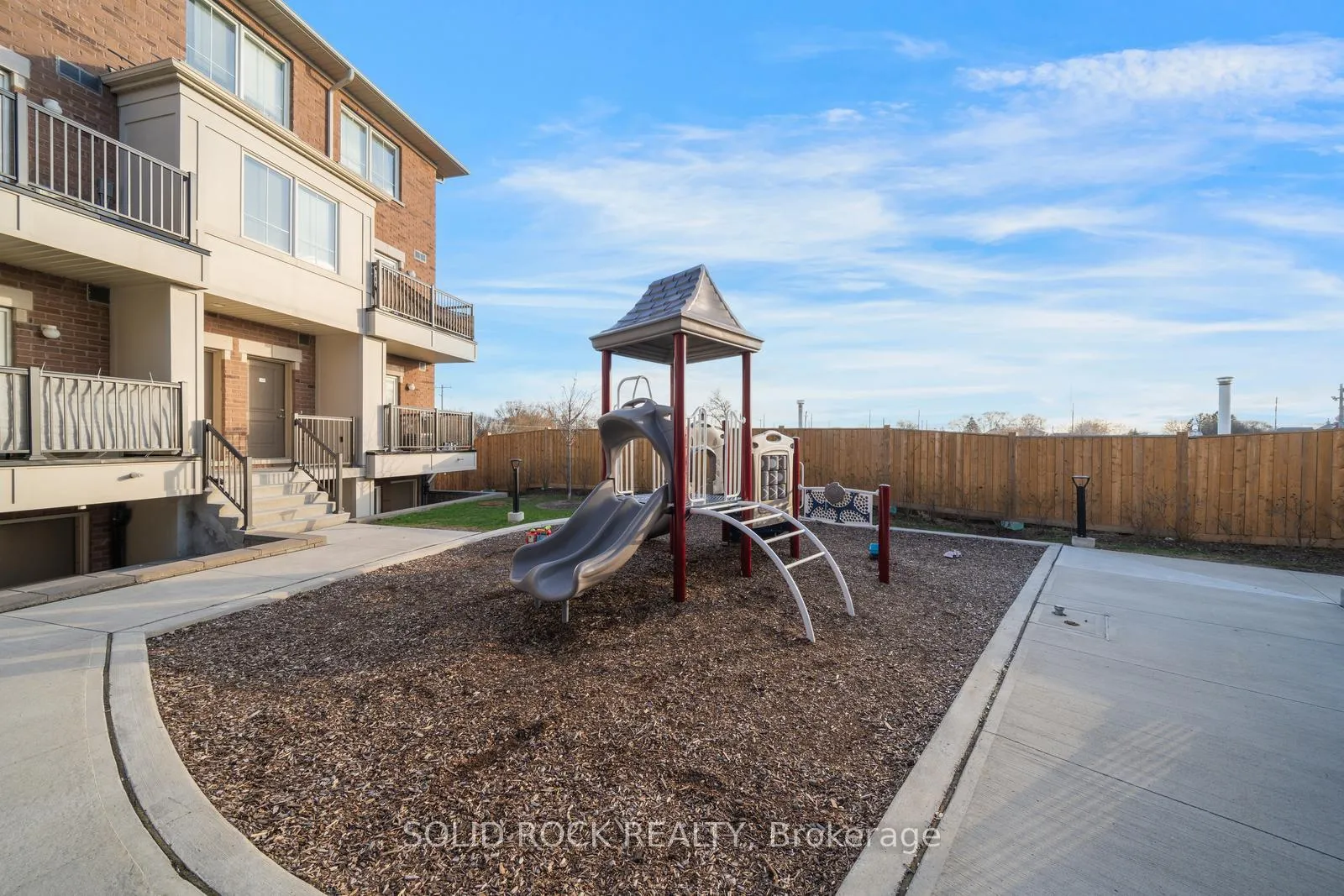 Photo 36 of Unit 17, 480 Beresford Path, Oshawa, Central — HOMEH