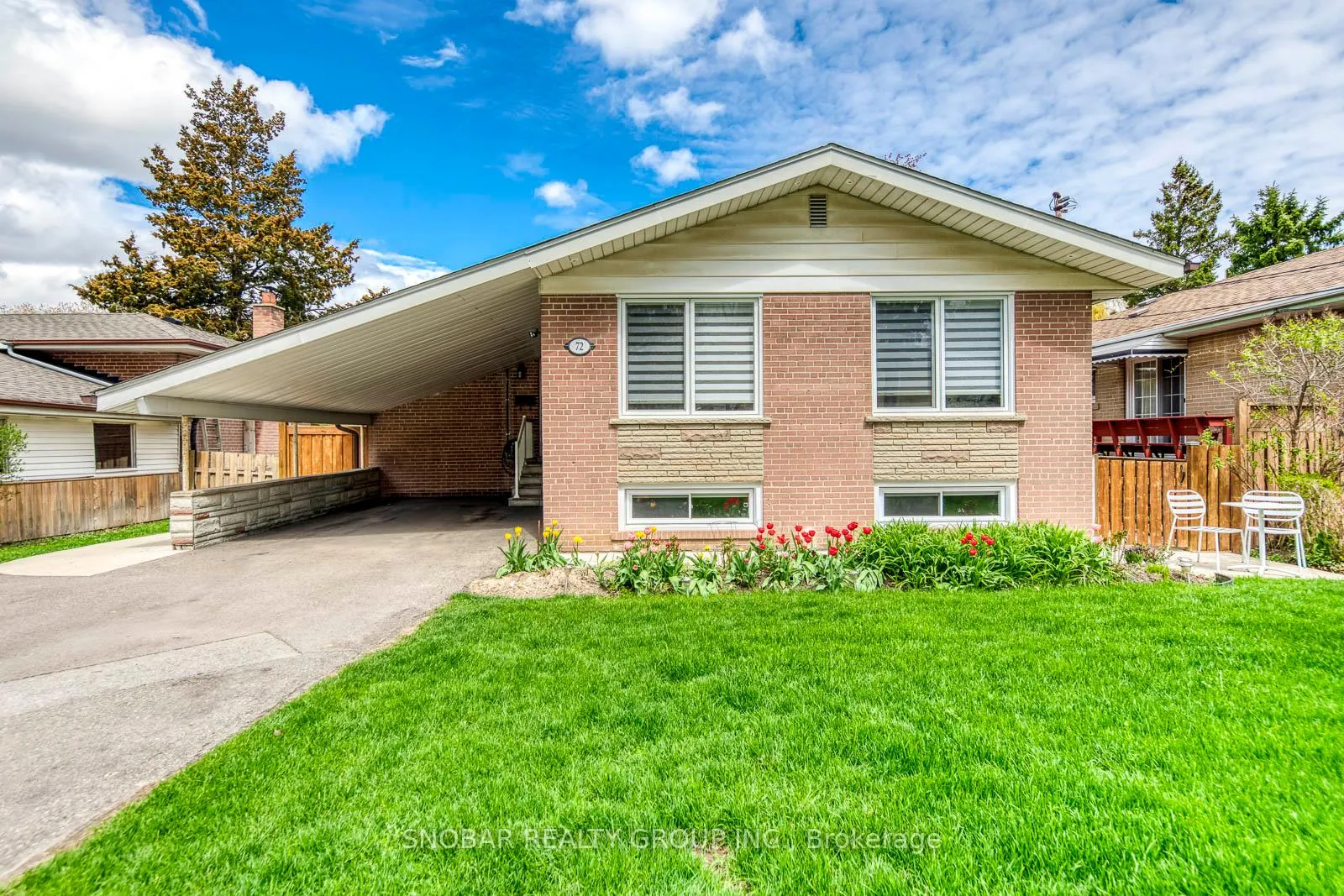 Front of 72 Hadrian Drive