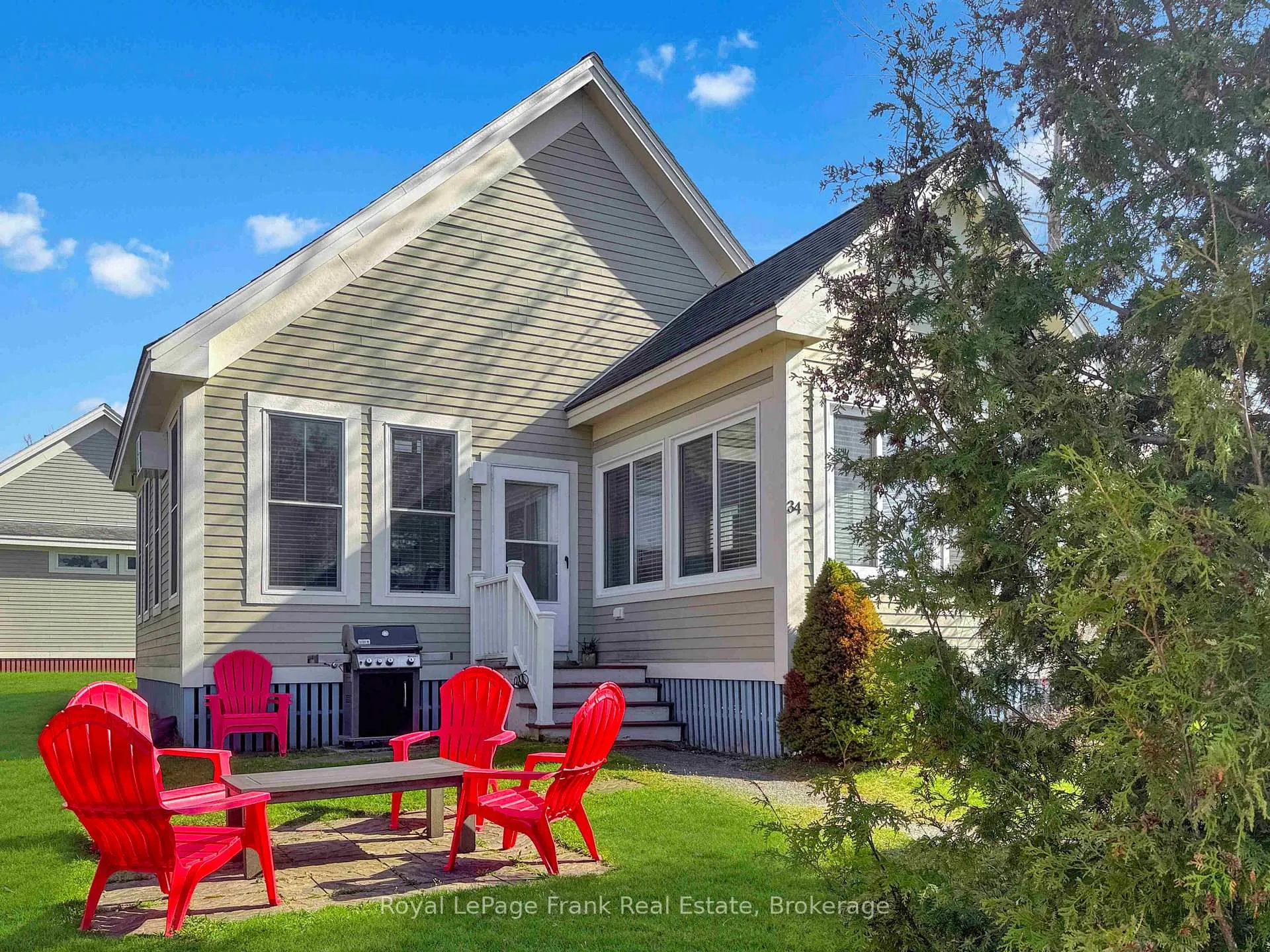 Photo 2 of 34 Meadow View Lane, Prince Edward County, Athol Ward — HOMEH