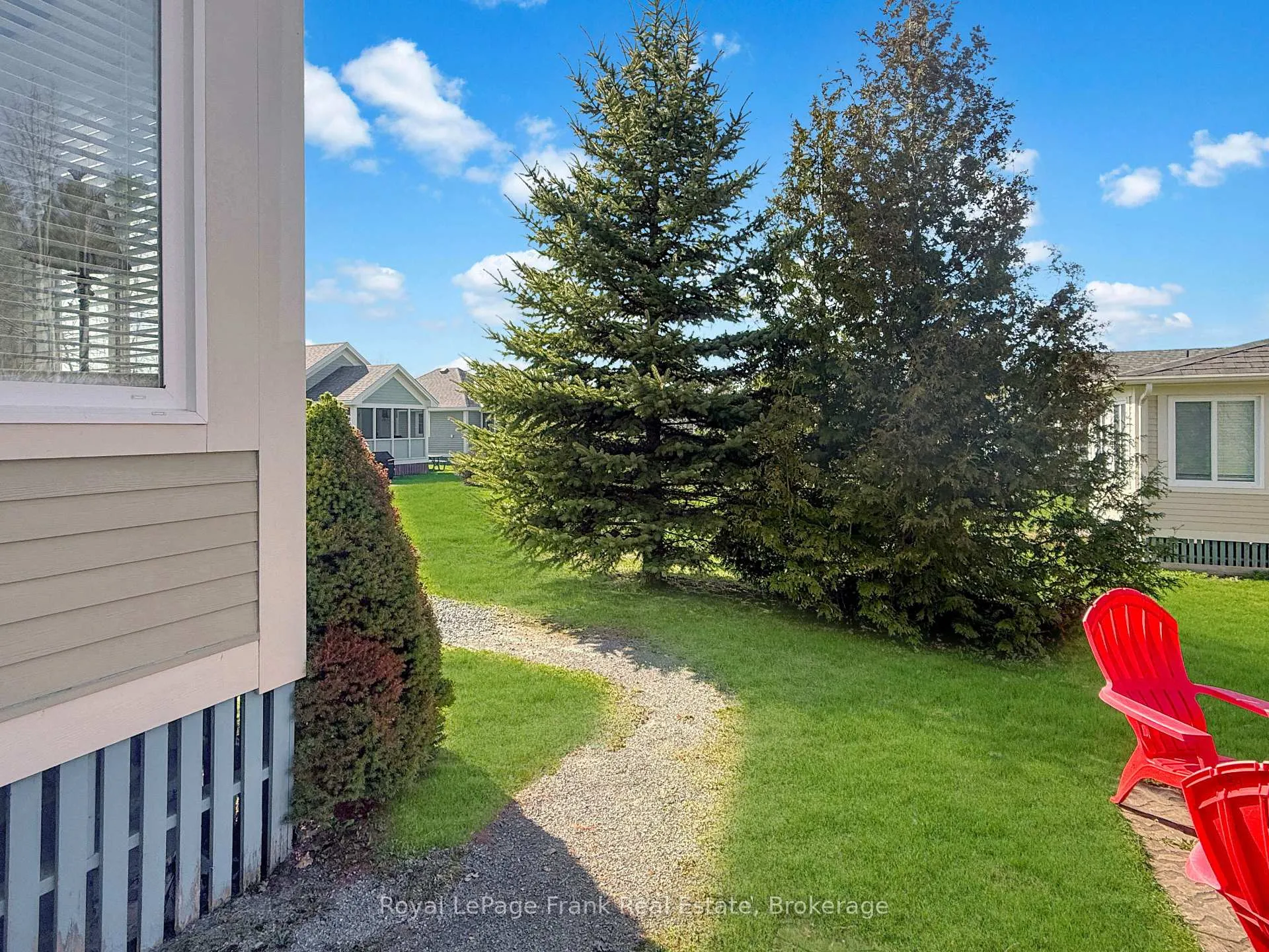 Photo 4 of 34 Meadow View Lane, Prince Edward County, Athol Ward — HOMEH