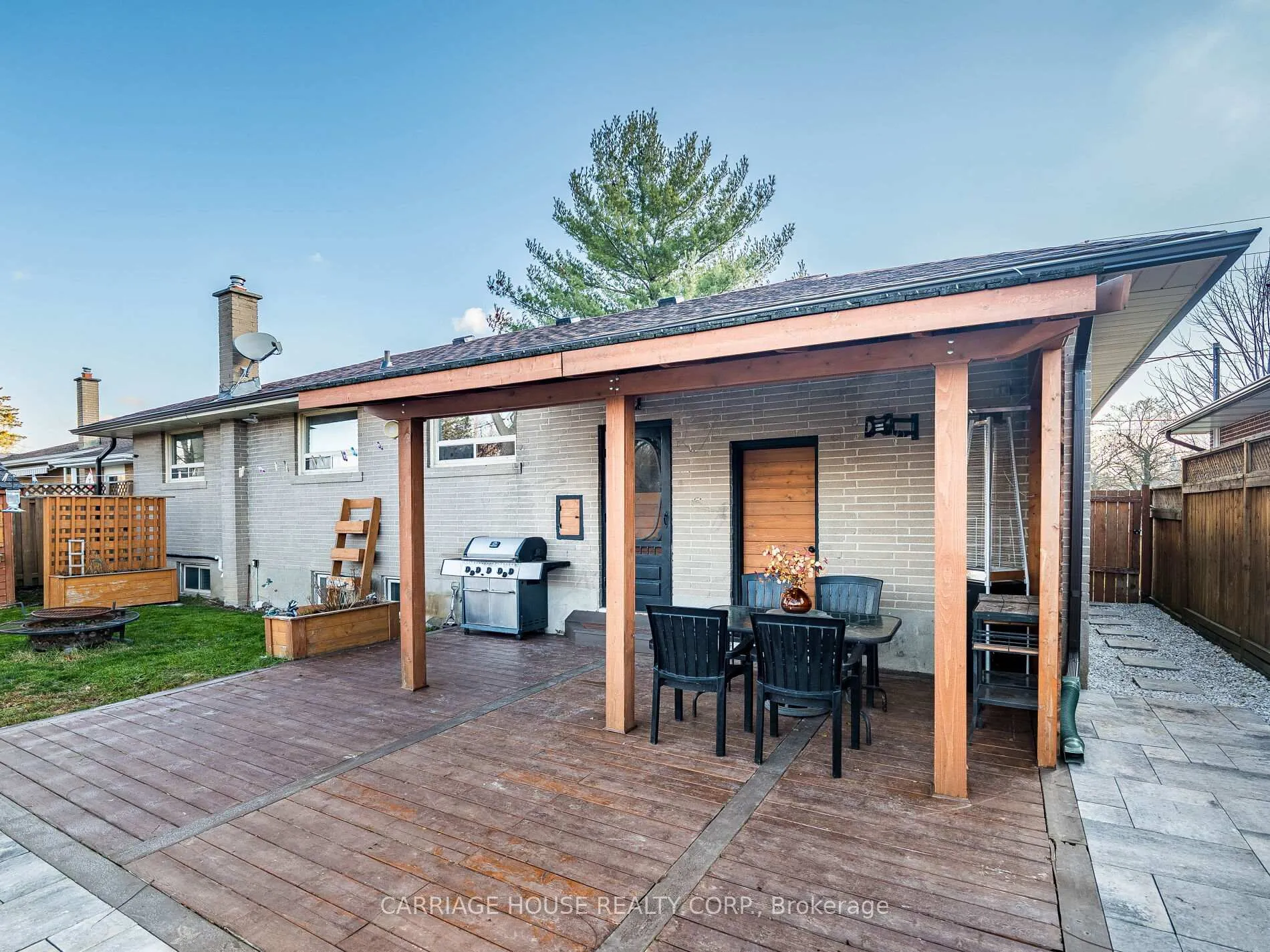 Photo 36 of 72 Rexway Drive, Halton Hills, Georgetown — HOMEH
