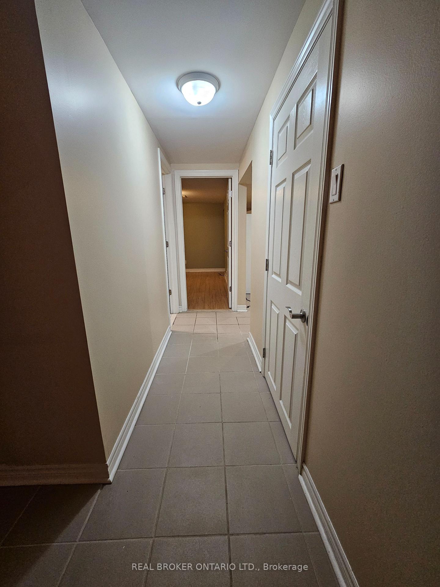 Photo 5 of 138 Archdekin Drive, Brampton, Madoc — HOMEH