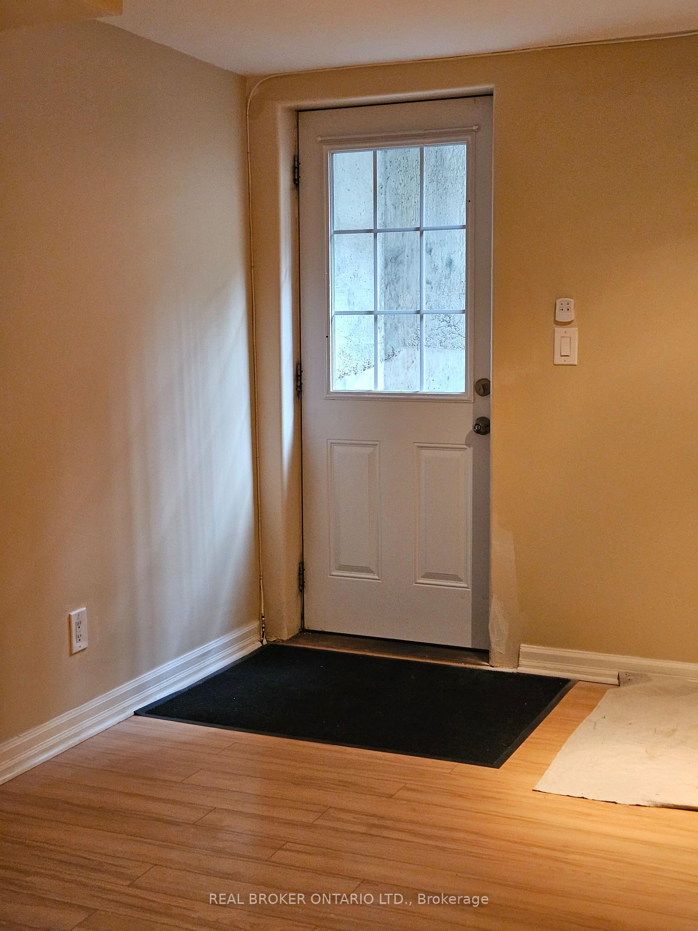 Photo 8 of 138 Archdekin Drive, Brampton, Madoc — HOMEH
