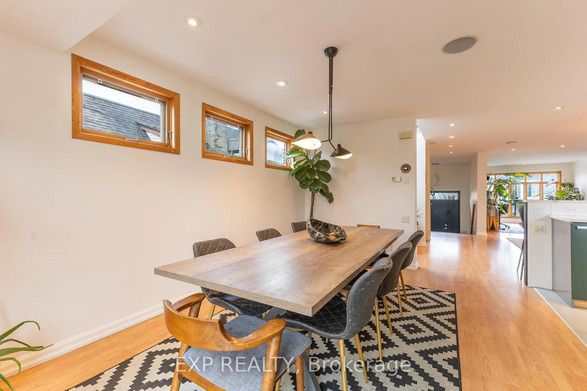 Photo 12 of 162 Westhaven Crescent, Ottawa, Westboro/Hampton Park — HOMEH