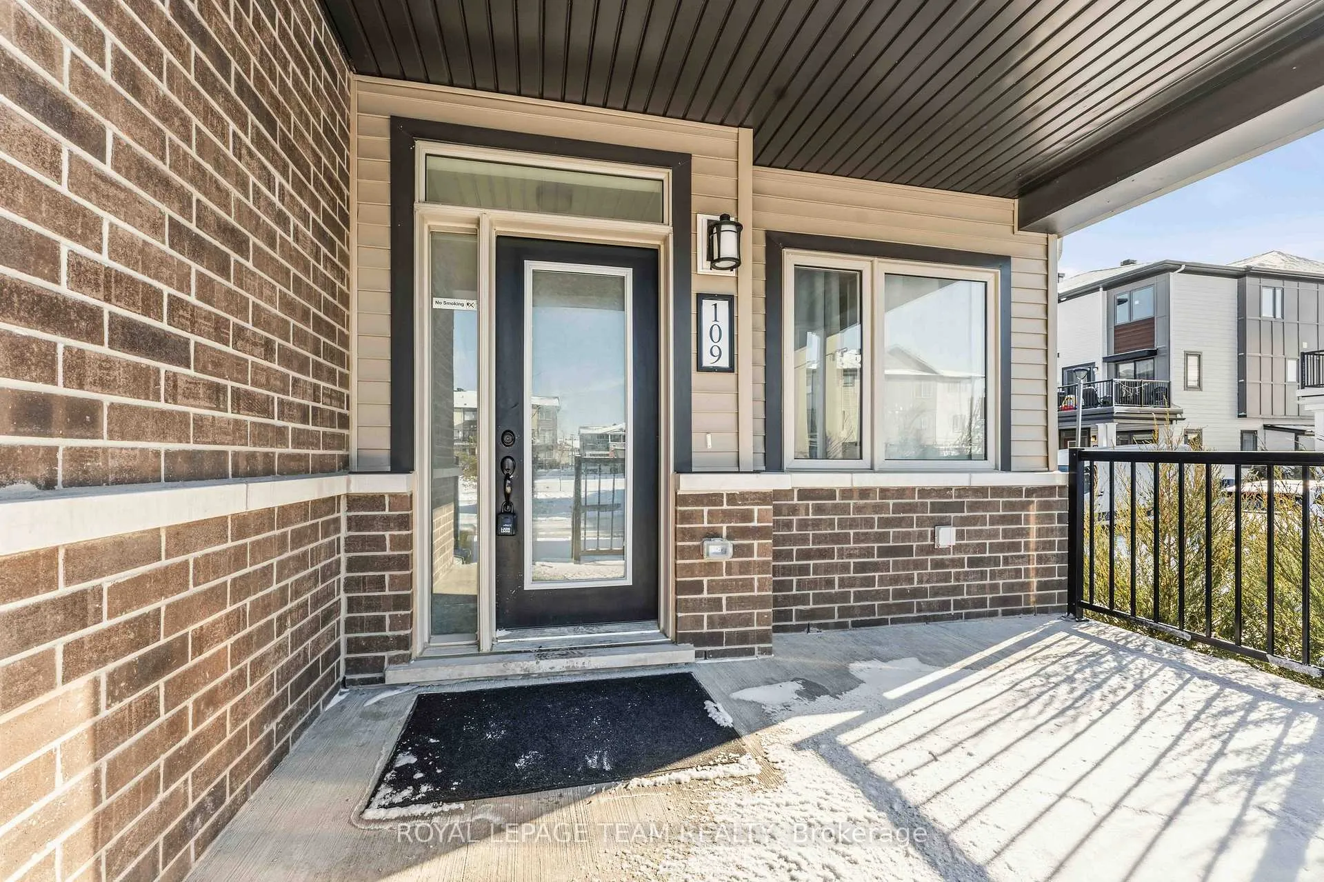 Photo 2 of 109 Pilot Private, Ottawa, Kanata - Emerald Meadows/Trailwest — HOMEH