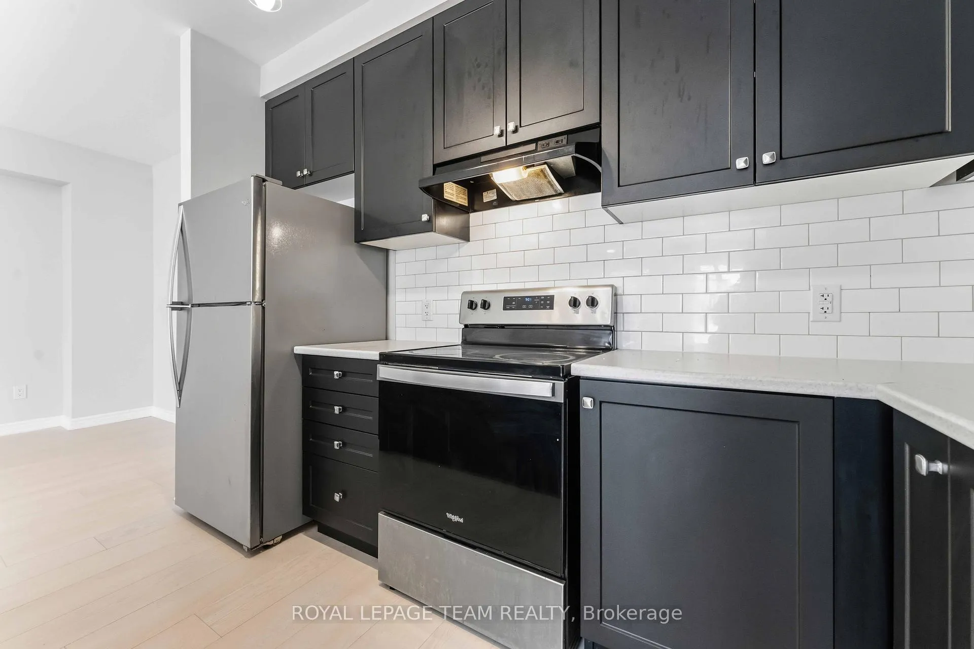 Photo 15 of 109 Pilot Private, Ottawa, Kanata - Emerald Meadows/Trailwest — HOMEH
