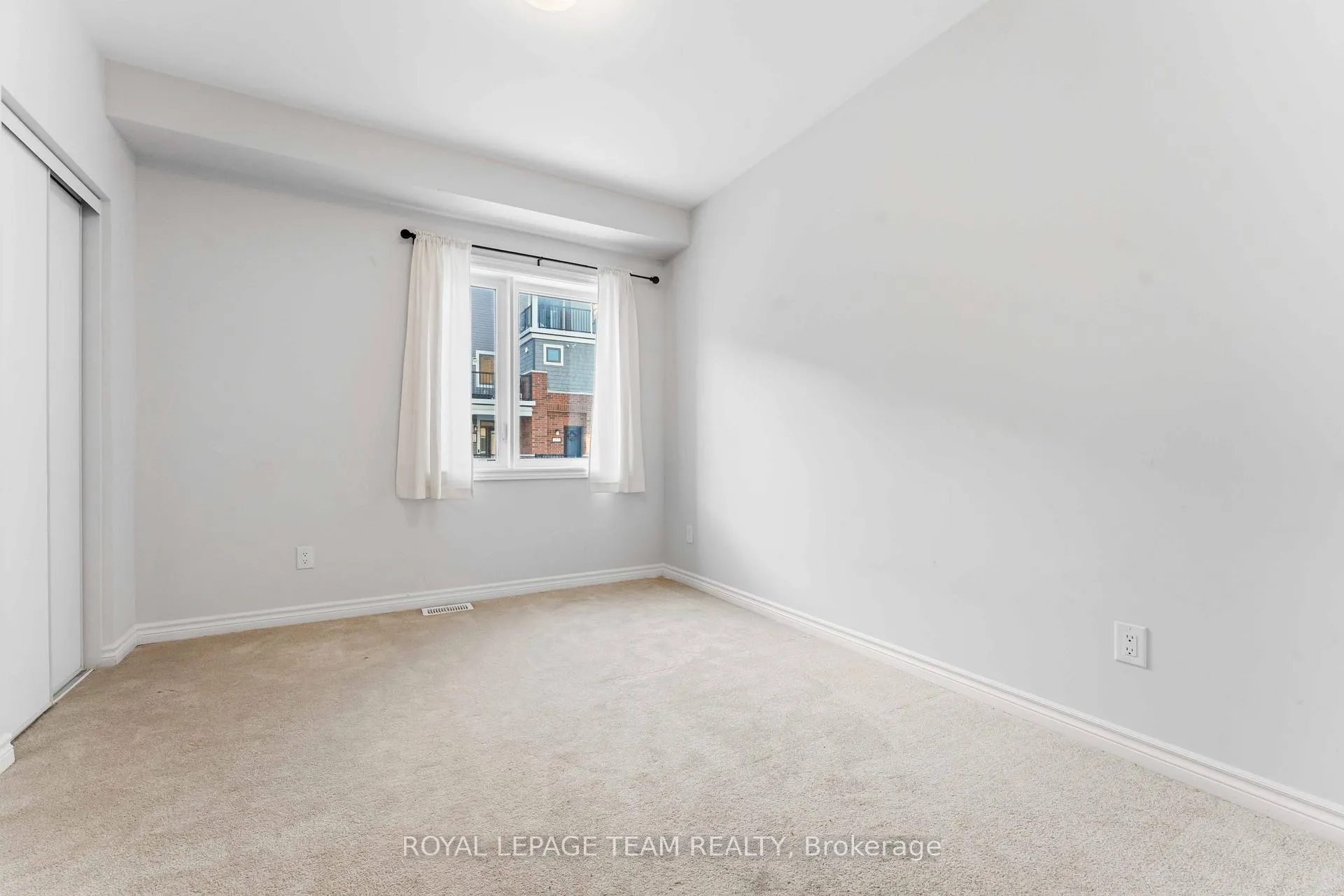 Photo 21 of 109 Pilot Private, Ottawa, Kanata - Emerald Meadows/Trailwest — HOMEH
