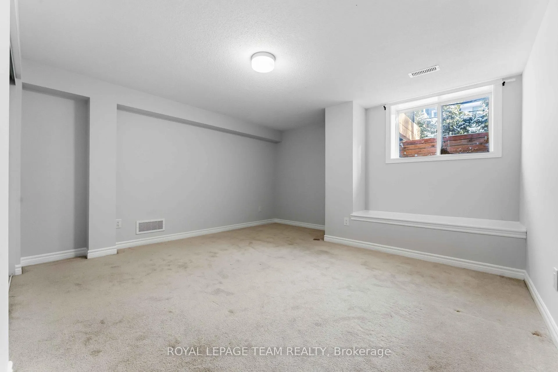 Photo 42 of 109 Pilot Private, Ottawa, Kanata - Emerald Meadows/Trailwest — HOMEH