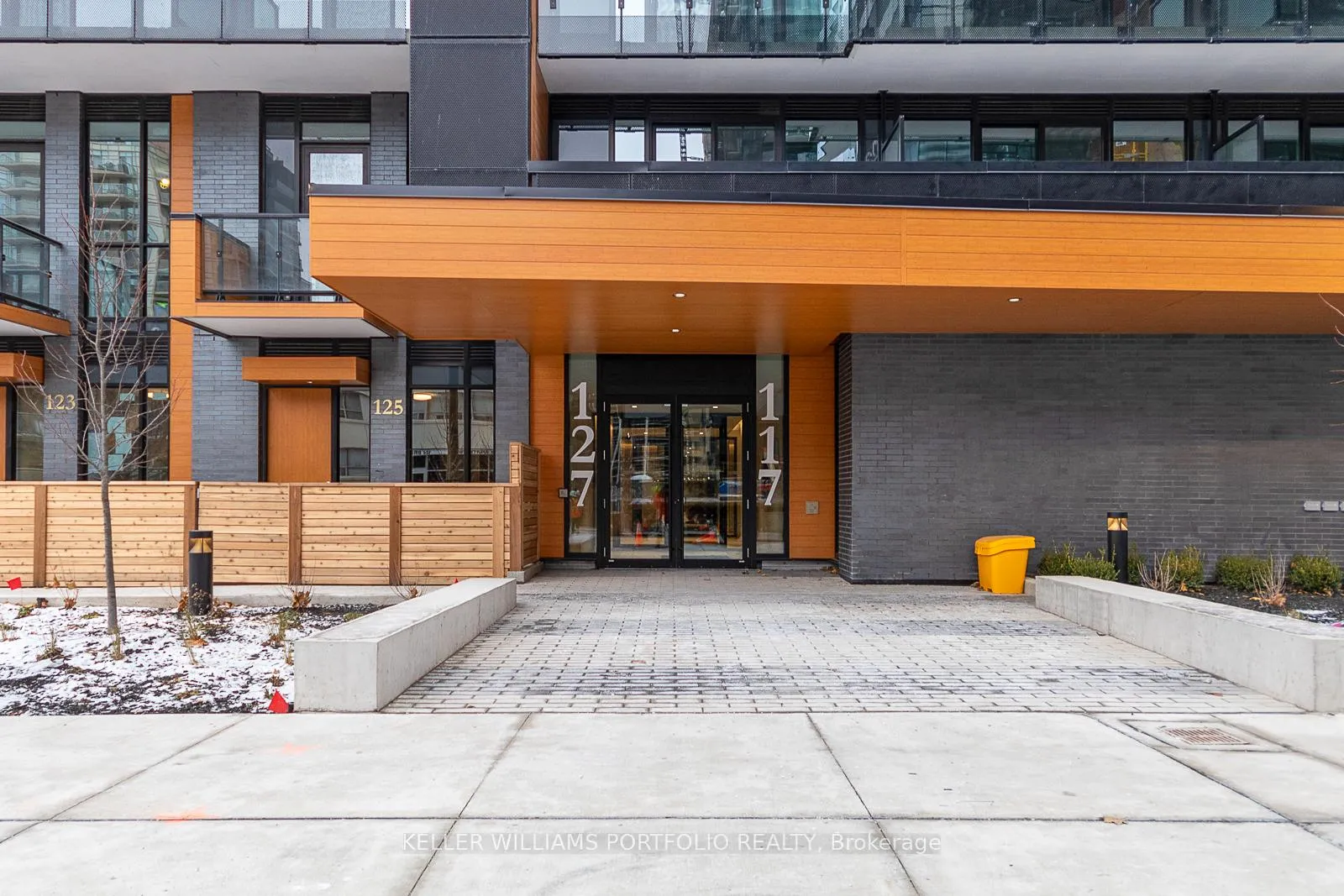 Photo 32 of Unit 2201, 127 Broadway Avenue, Toronto, Mount Pleasant West — HOMEH