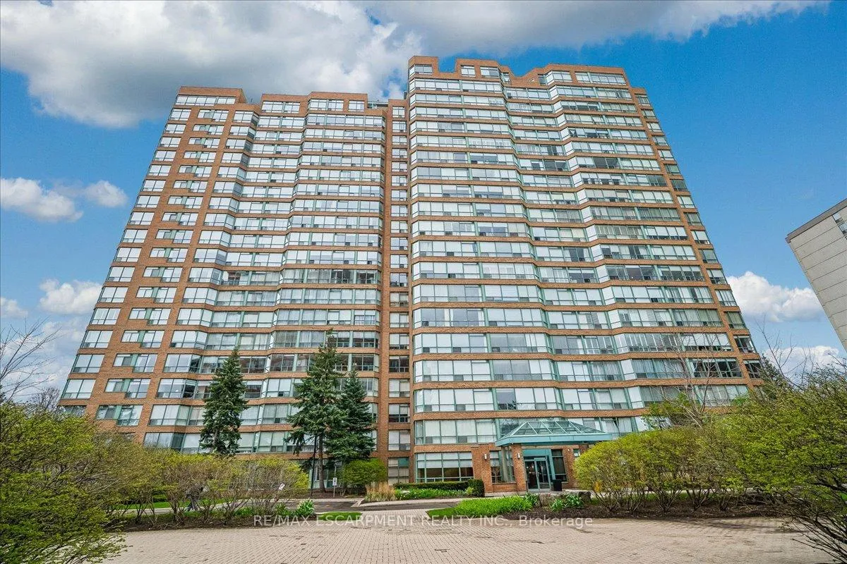 Photo 2 of Unit 106, 1276 Maple Crossing Boulevard, Burlington, Brant — HOMEH