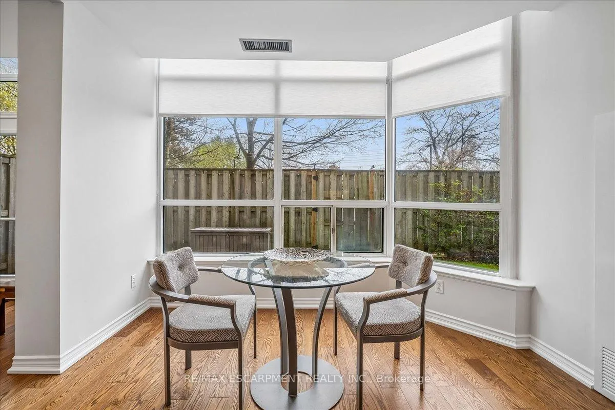 Photo 16 of Unit 106, 1276 Maple Crossing Boulevard, Burlington, Brant — HOMEH