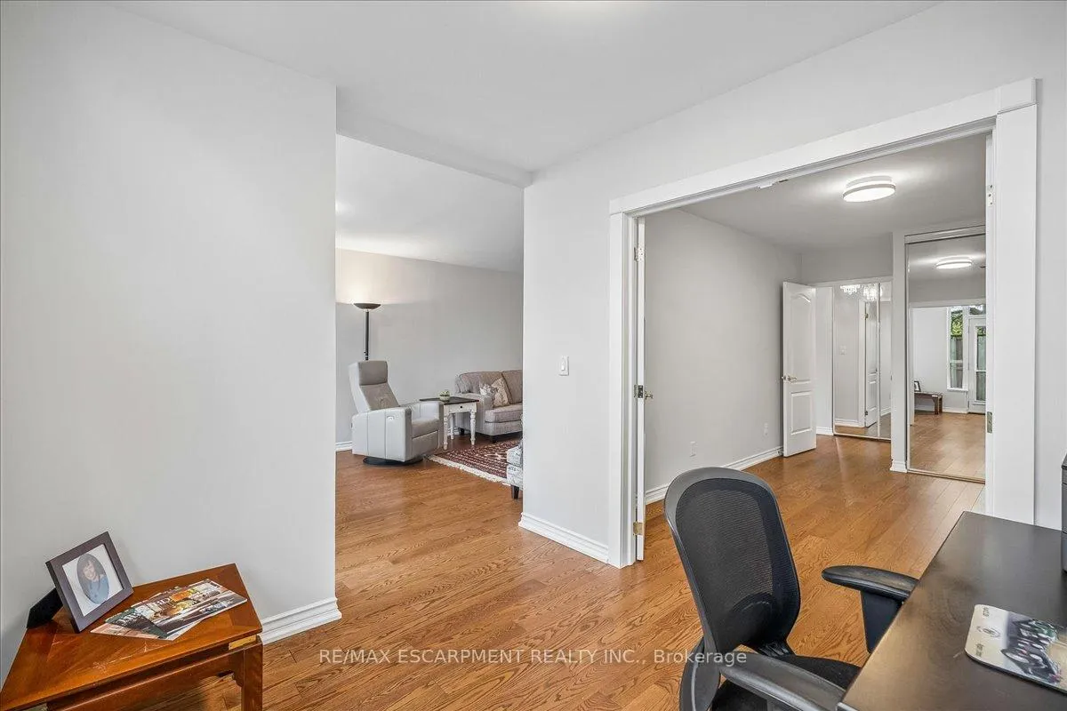 Photo 22 of Unit 106, 1276 Maple Crossing Boulevard, Burlington, Brant — HOMEH