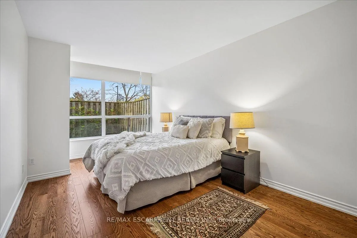 Photo 28 of Unit 106, 1276 Maple Crossing Boulevard, Burlington, Brant — HOMEH