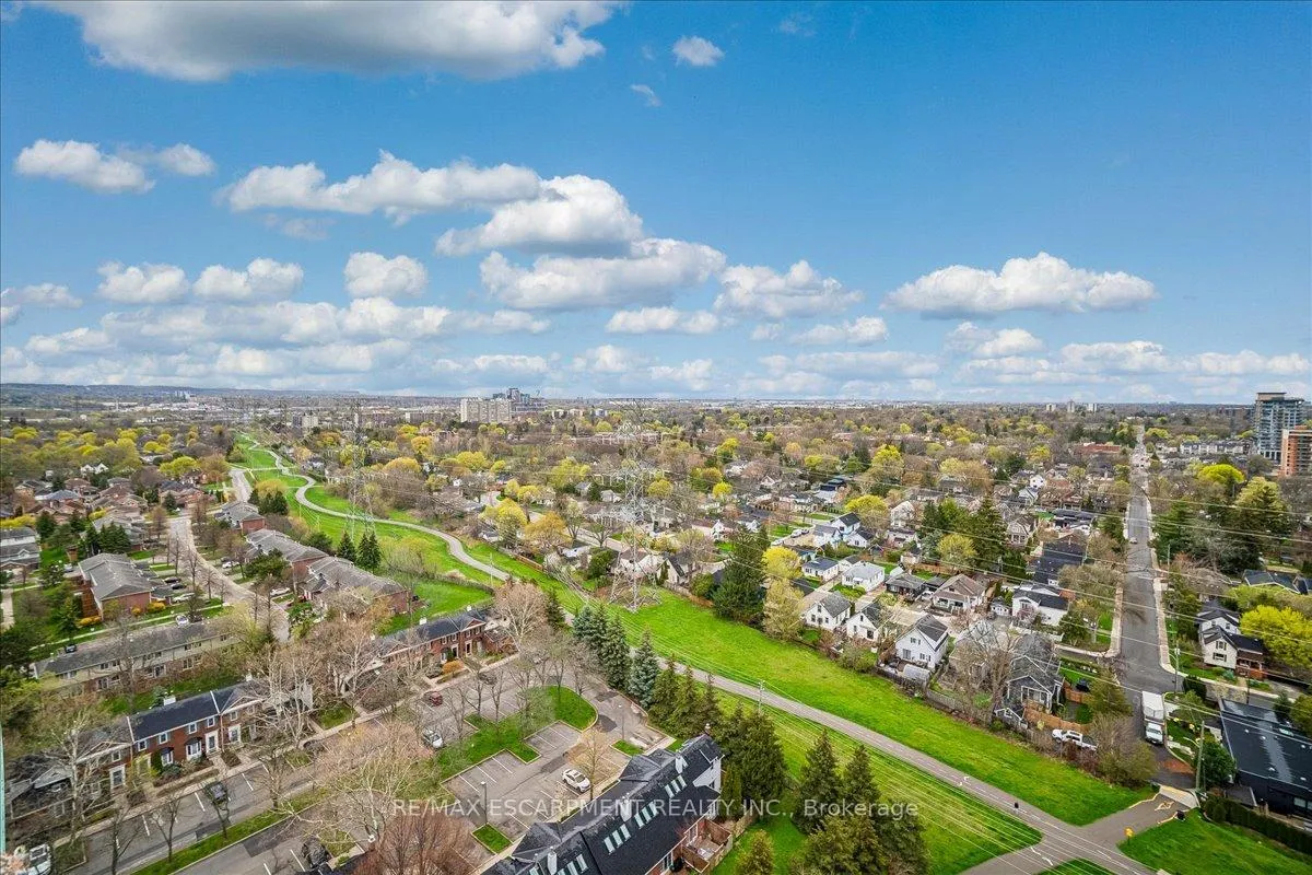 Photo 37 of Unit 106, 1276 Maple Crossing Boulevard, Burlington, Brant — HOMEH