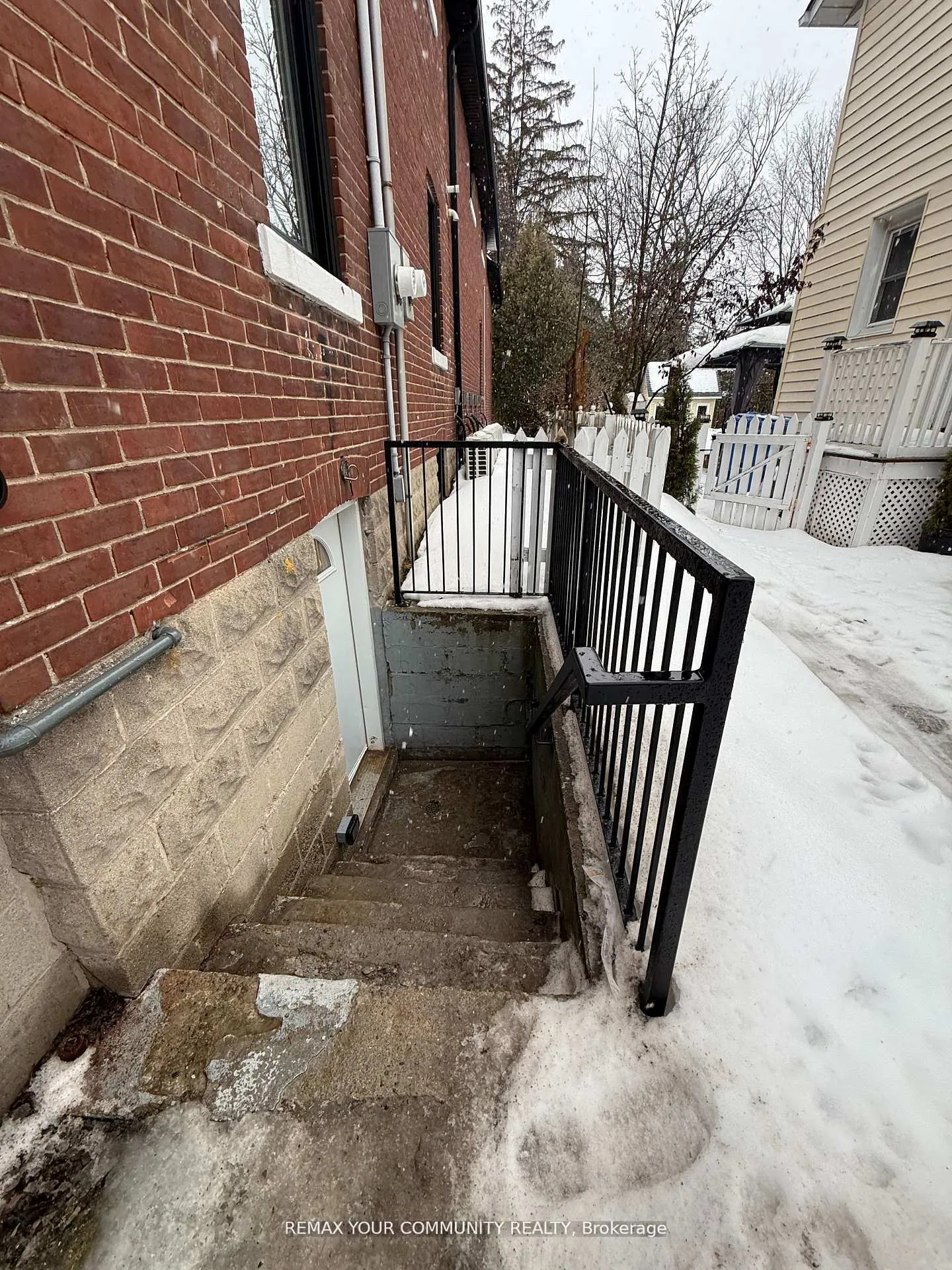 Photo 2 of Unit 5 (BSMT), 88 Spruce Street, Aurora, Aurora Village — HOMEH