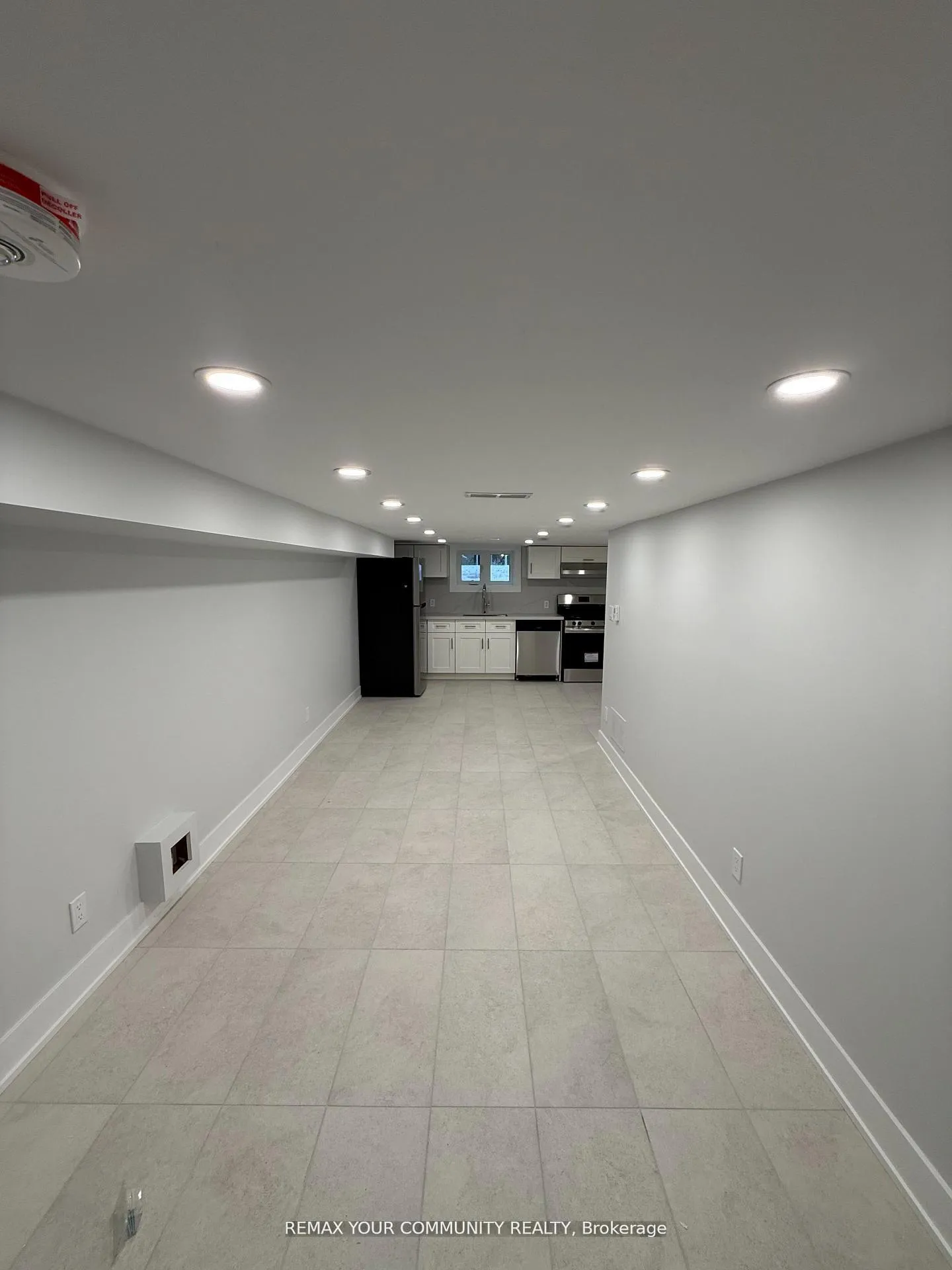 Photo 3 of Unit 5 (BSMT), 88 Spruce Street, Aurora, Aurora Village — HOMEH