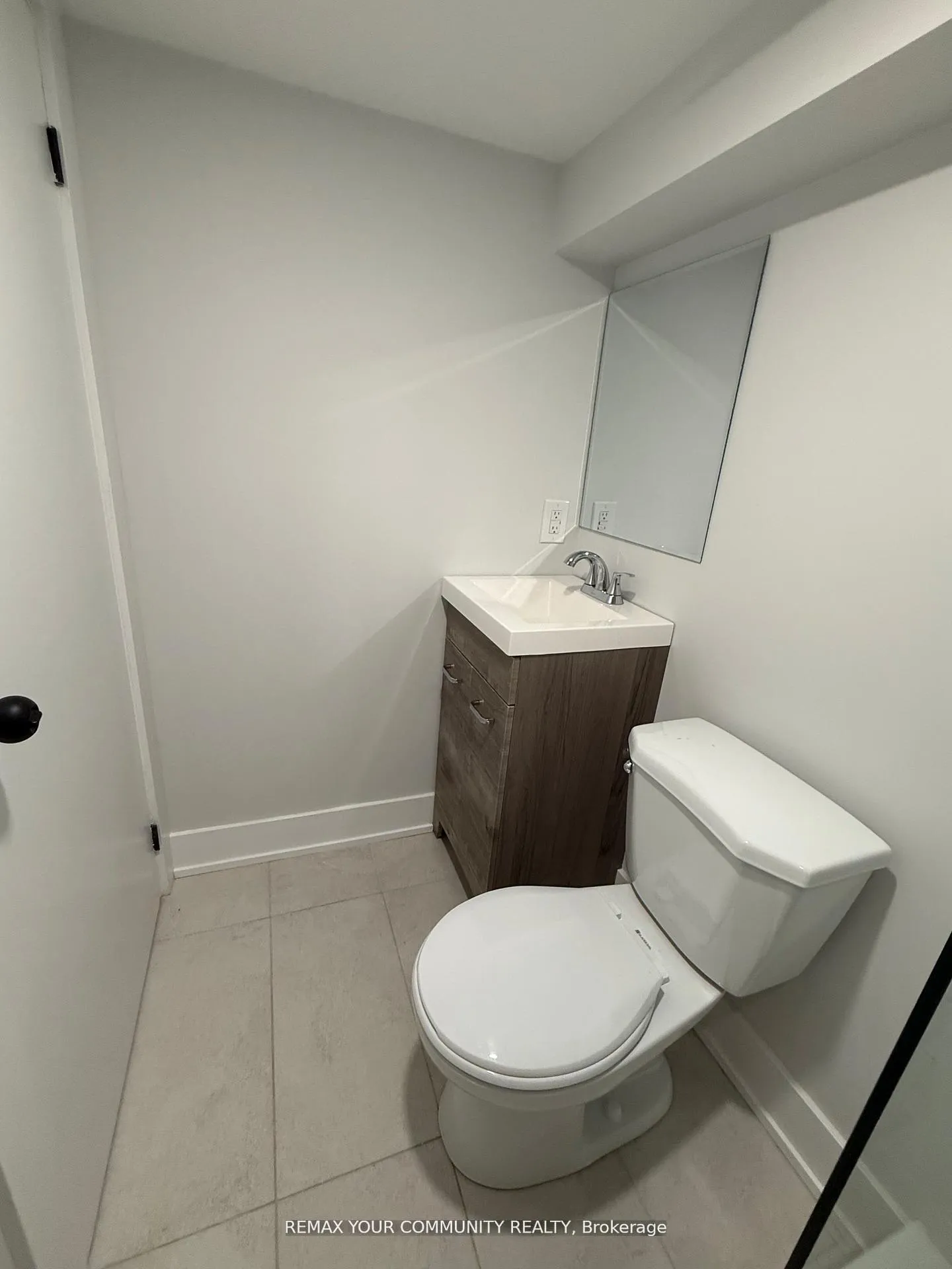 Photo 9 of Unit 5 (BSMT), 88 Spruce Street, Aurora, Aurora Village — HOMEH