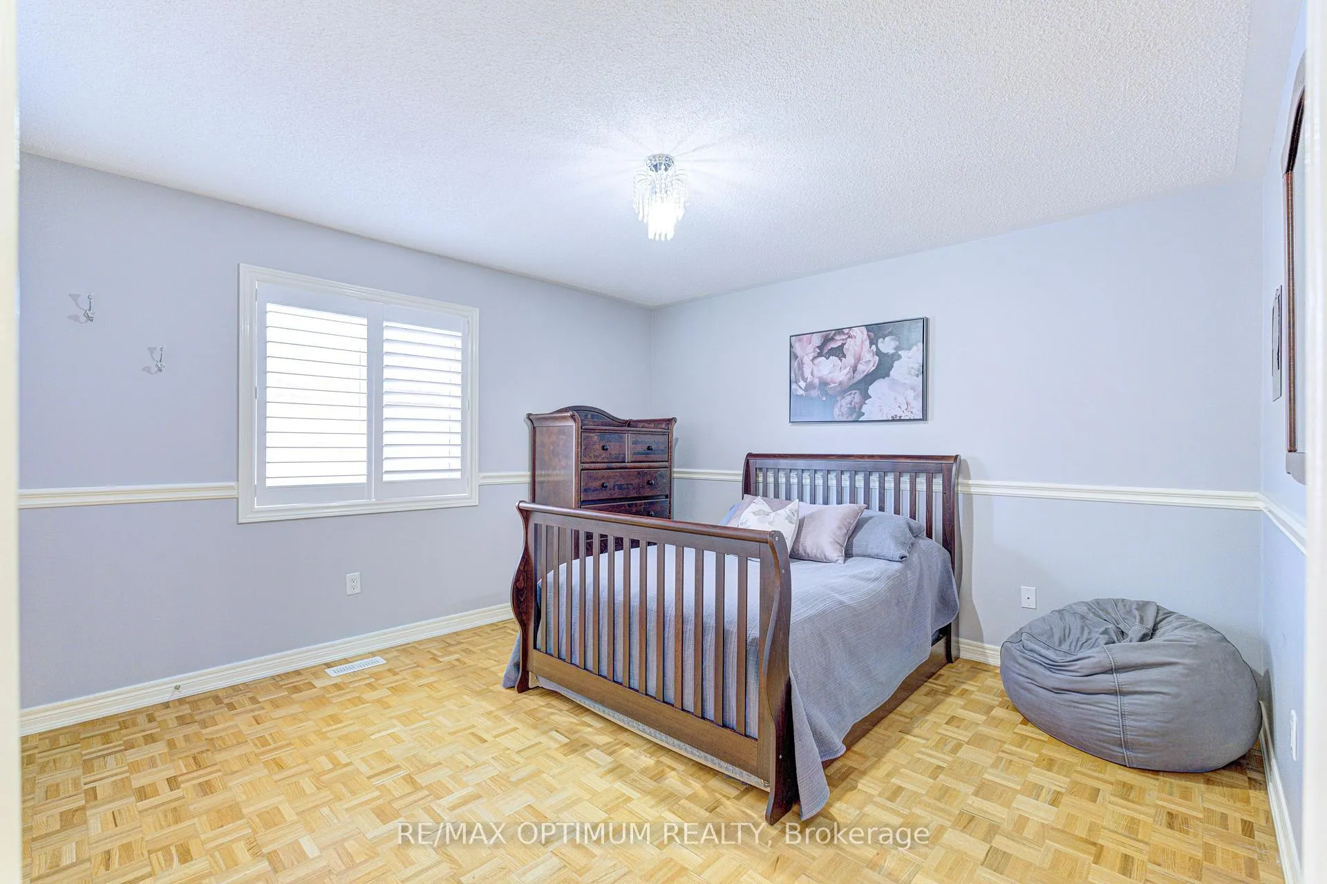 Photo 24 of 855 Knotty Pine Grove, Mississauga, Meadowvale Village — HOMEH
