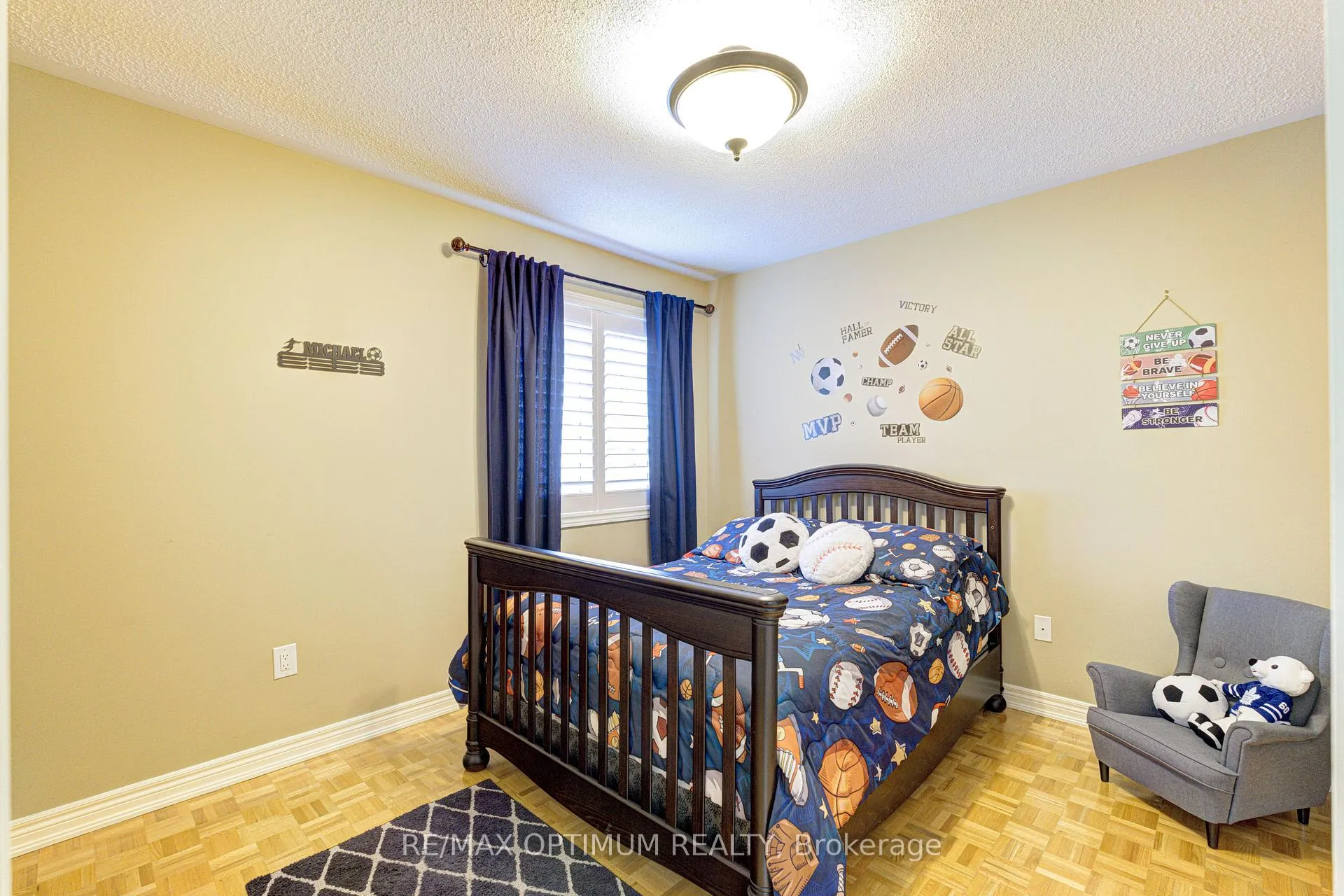 Photo 27 of 855 Knotty Pine Grove, Mississauga, Meadowvale Village — HOMEH