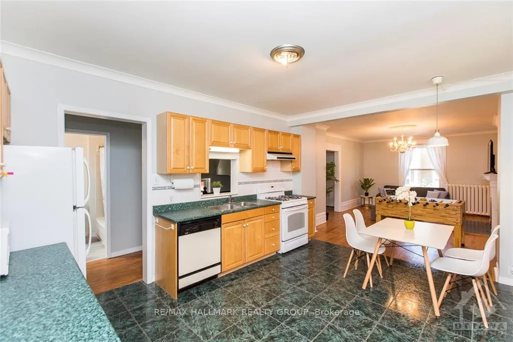Photo 9 of Unit 1, 132 Flora Street, Ottawa, Ottawa Centre — HOMEH