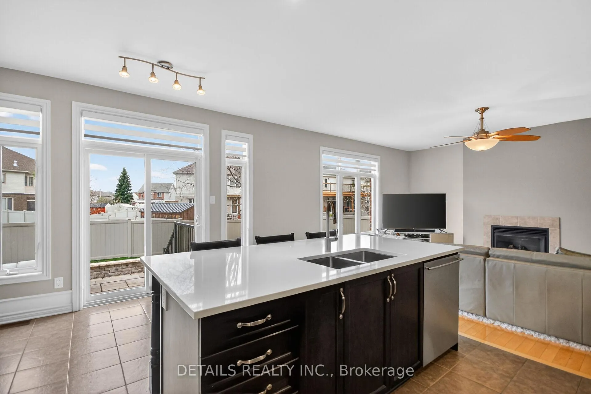 Photo 12 of 615 Bow Valley Drive, Ottawa, Riverside South/Gloucester Glen — HOMEH