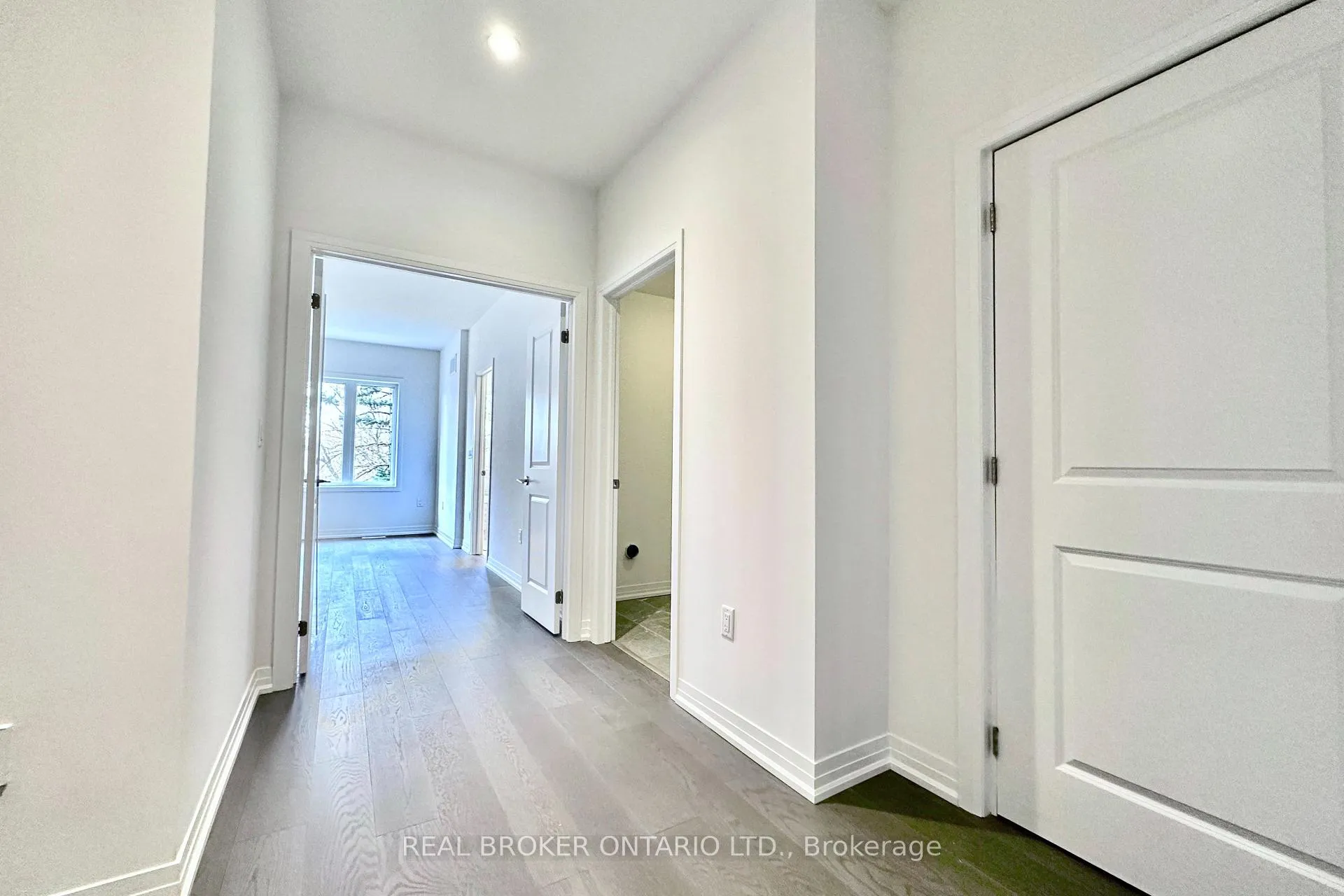 Photo 21 of 22 Yans Way, Markham, Buttonville — HOMEH