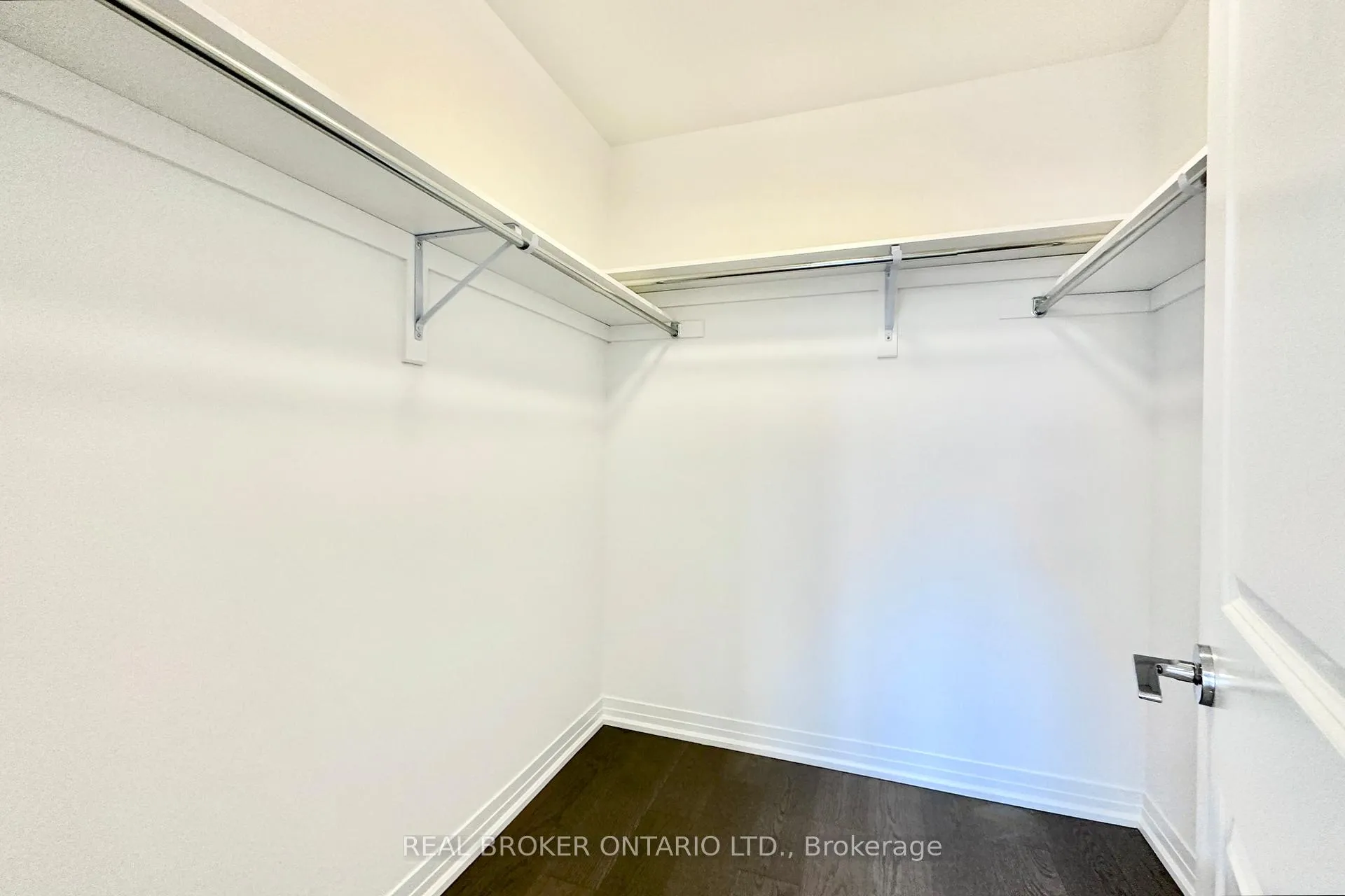 Photo 24 of 22 Yans Way, Markham, Buttonville — HOMEH