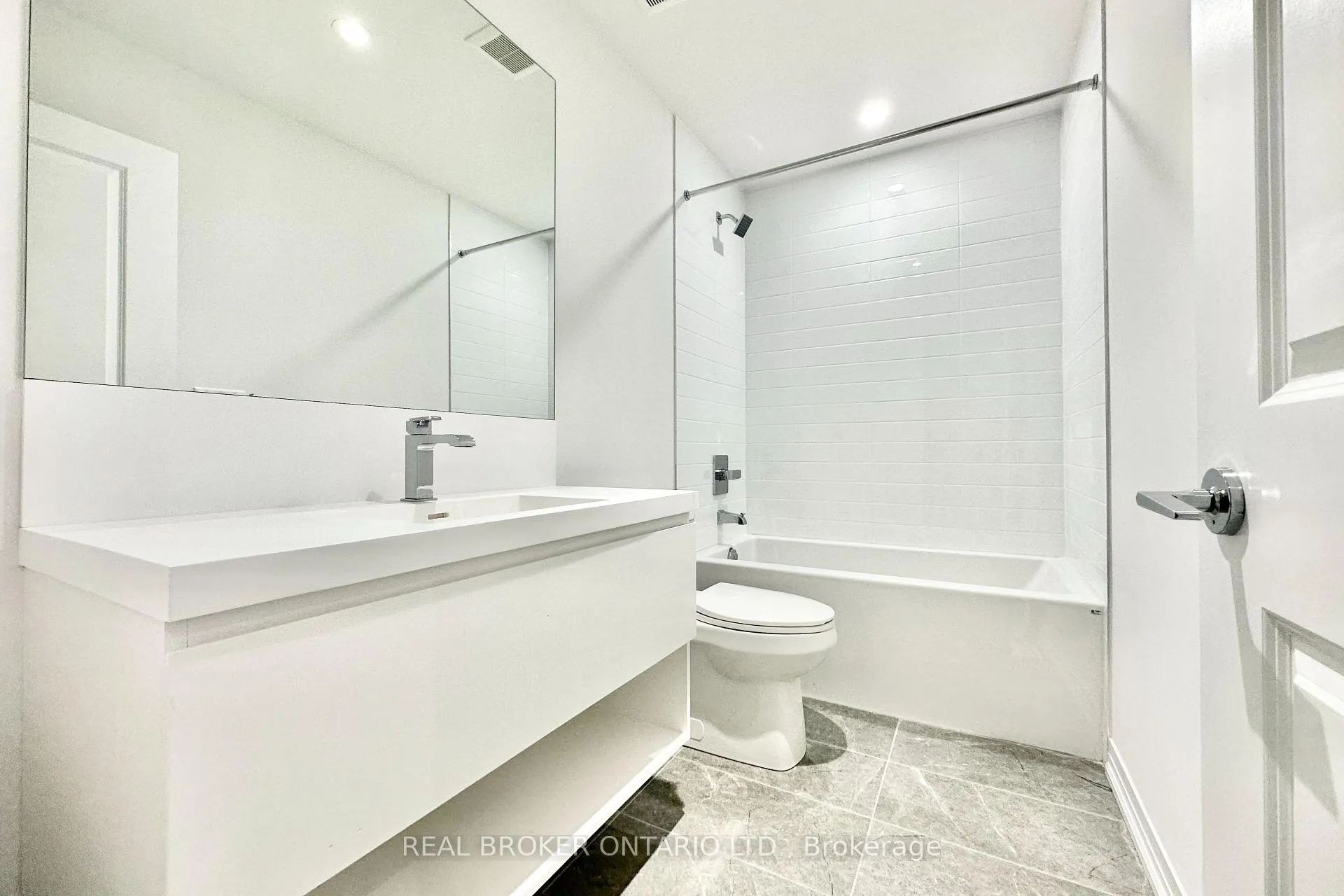 Photo 30 of 22 Yans Way, Markham, Buttonville — HOMEH