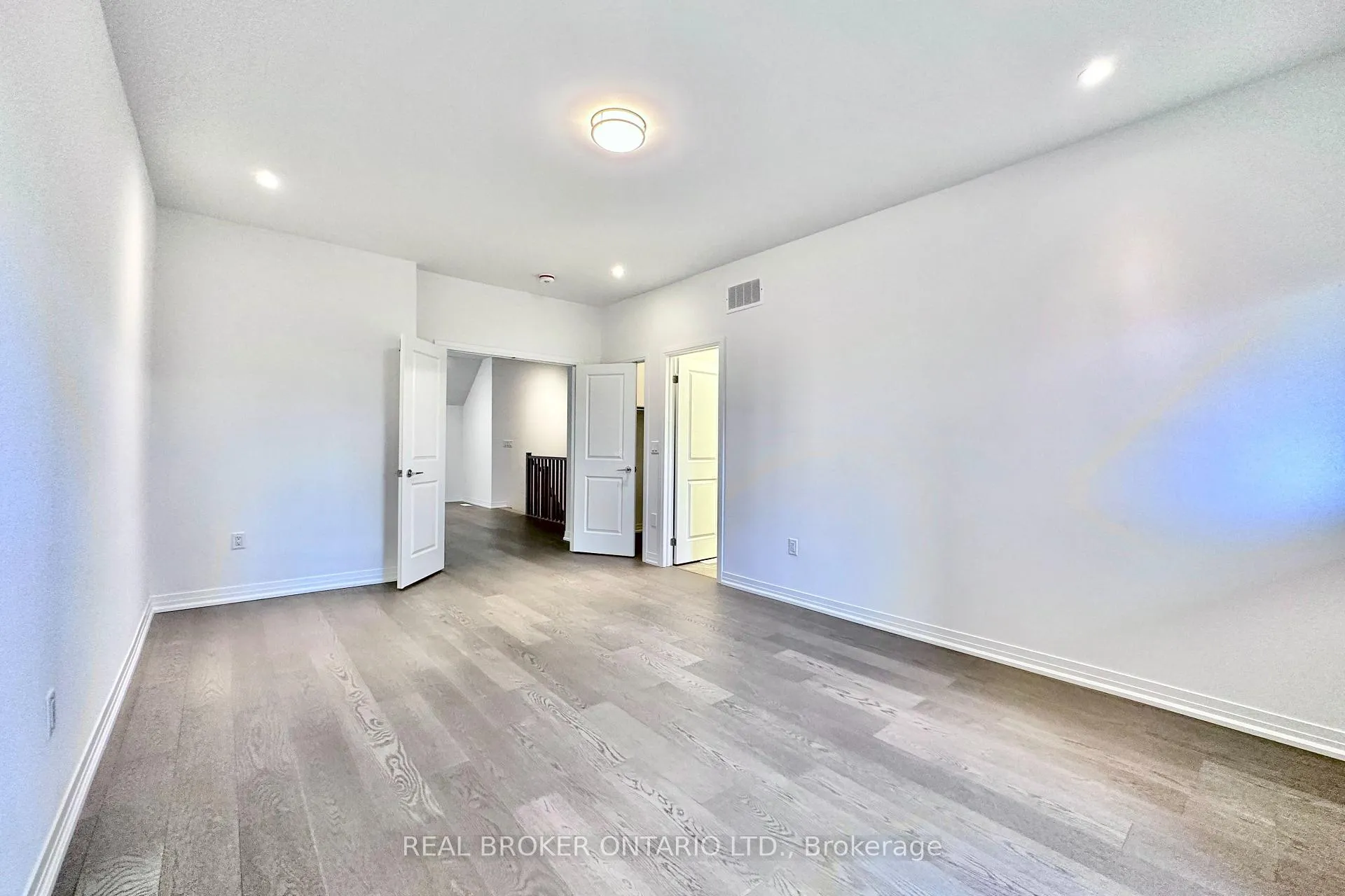 Photo 35 of 22 Yans Way, Markham, Buttonville — HOMEH