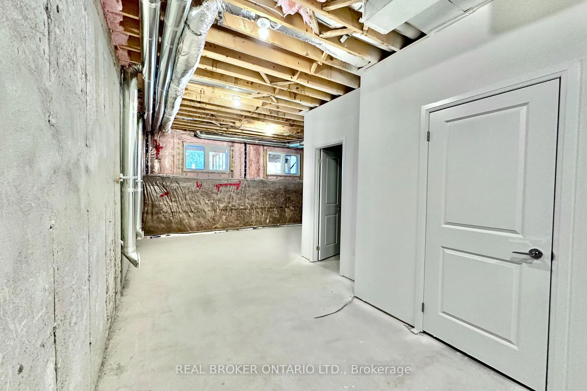 Photo 39 of 22 Yans Way, Markham, Buttonville — HOMEH