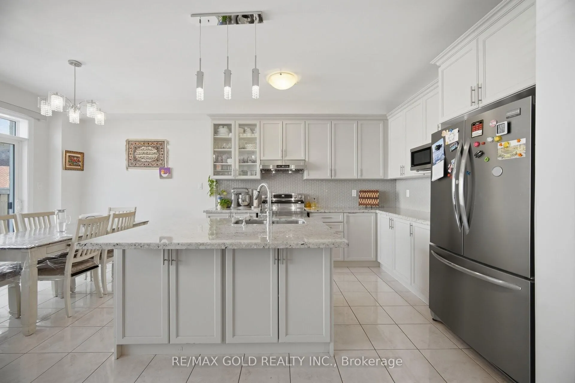 Photo 8 of 15 Perdita Road, Brampton, Bram West — HOMEH