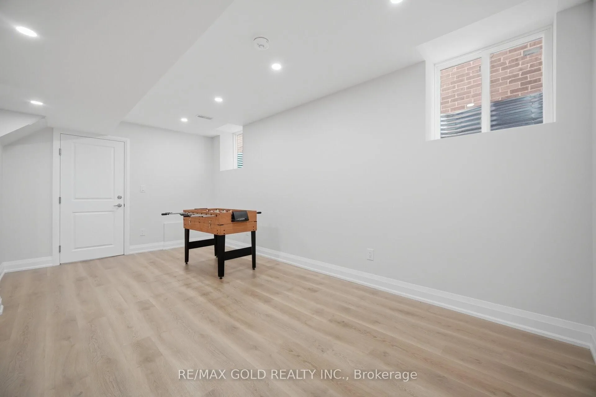 Photo 18 of 15 Perdita Road, Brampton, Bram West — HOMEH