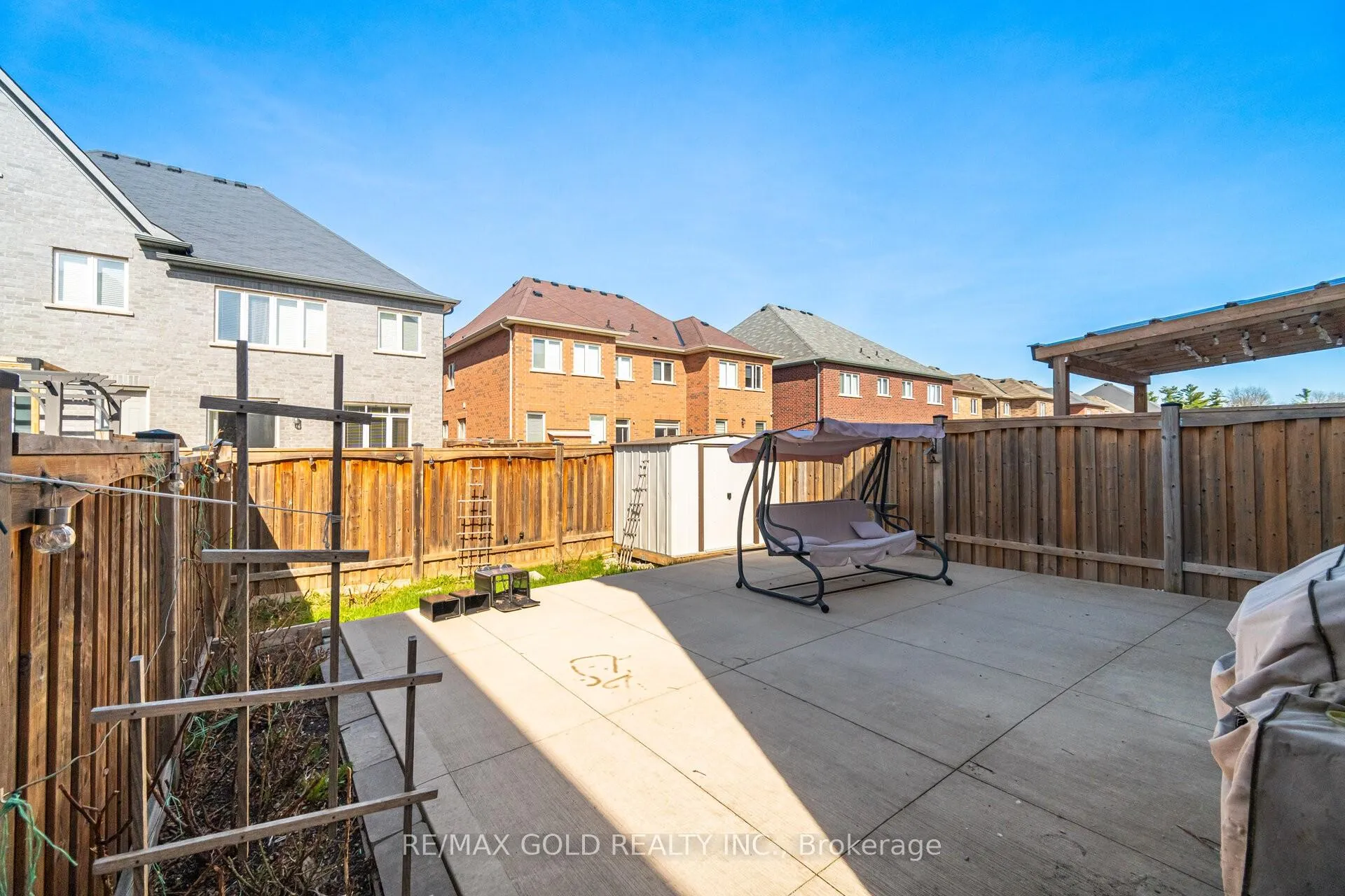Photo 26 of 15 Perdita Road, Brampton, Bram West — HOMEH