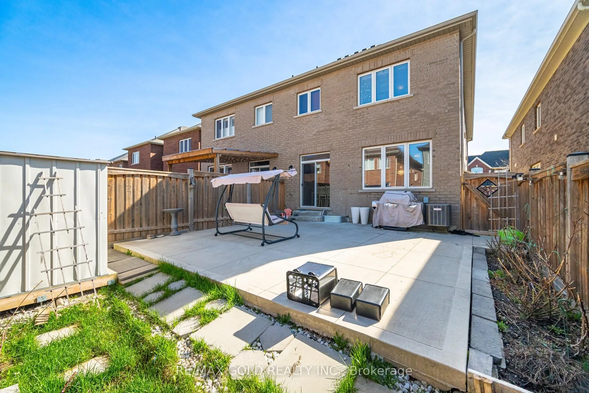 Photo 27 of 15 Perdita Road, Brampton, Bram West — HOMEH