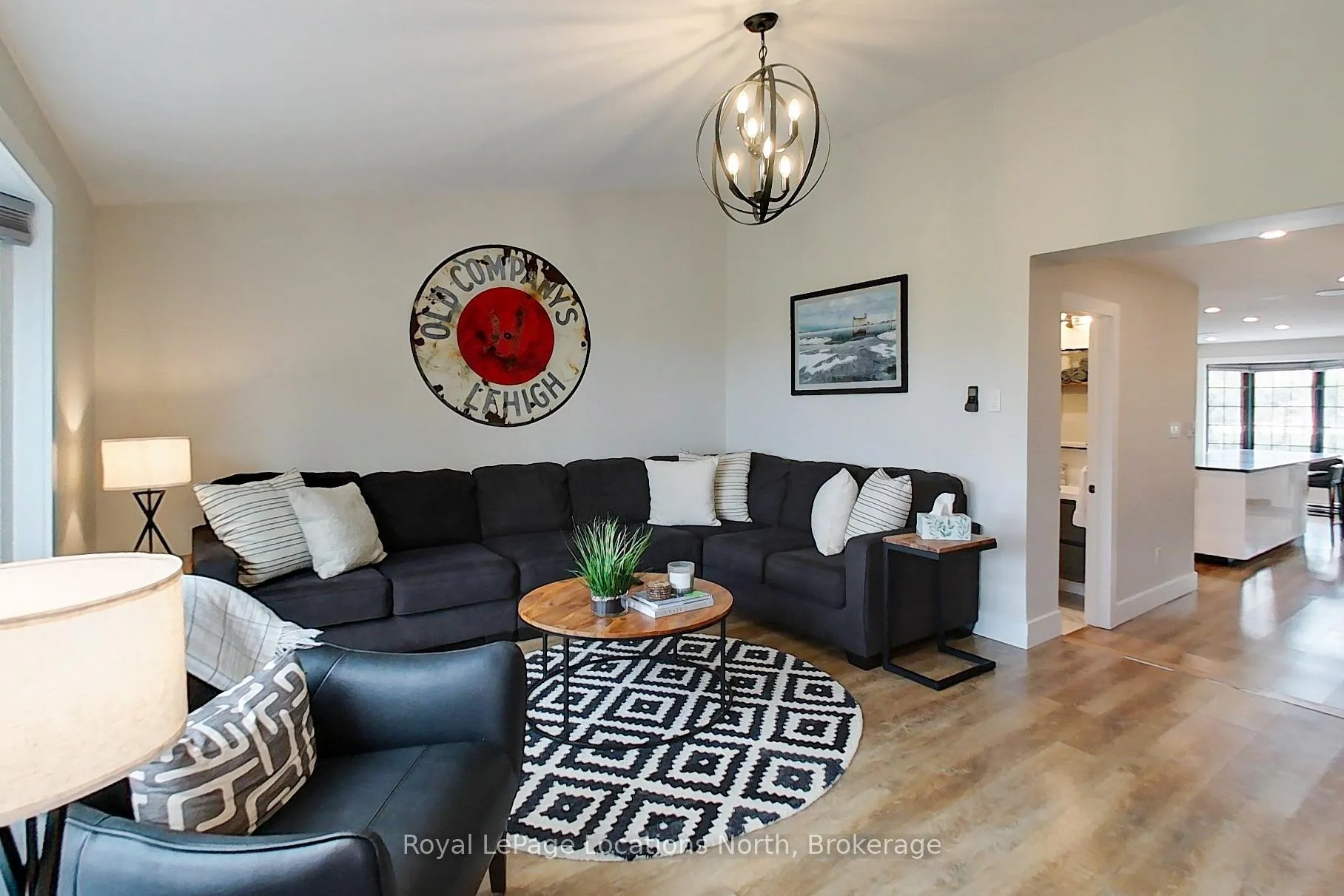 Photo 20 of Unit 6, 139 Lakeshore Road E, Blue Mountains — HOMEH