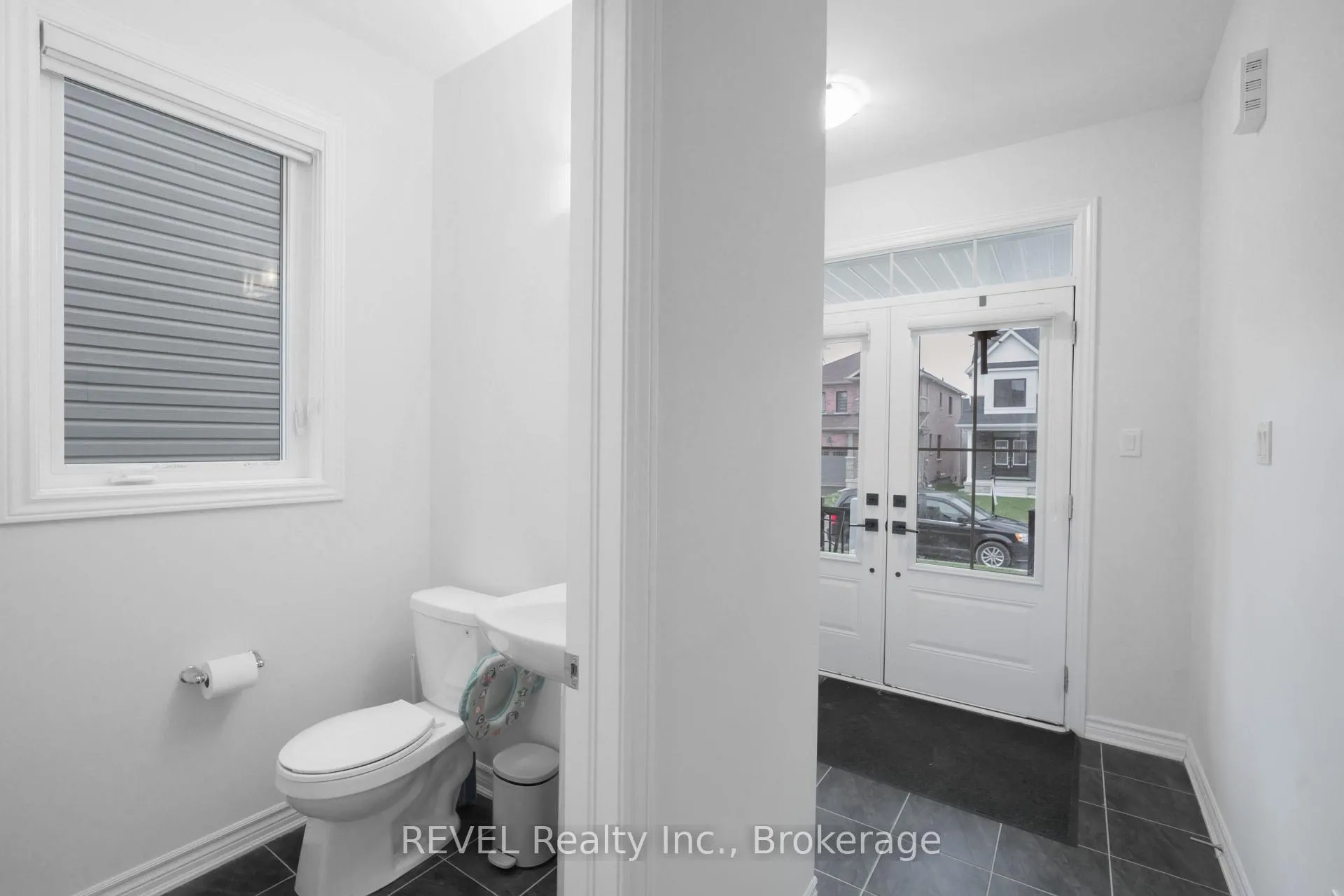 Photo 6 of 64 Stern Drive, Welland, Dain City — HOMEH