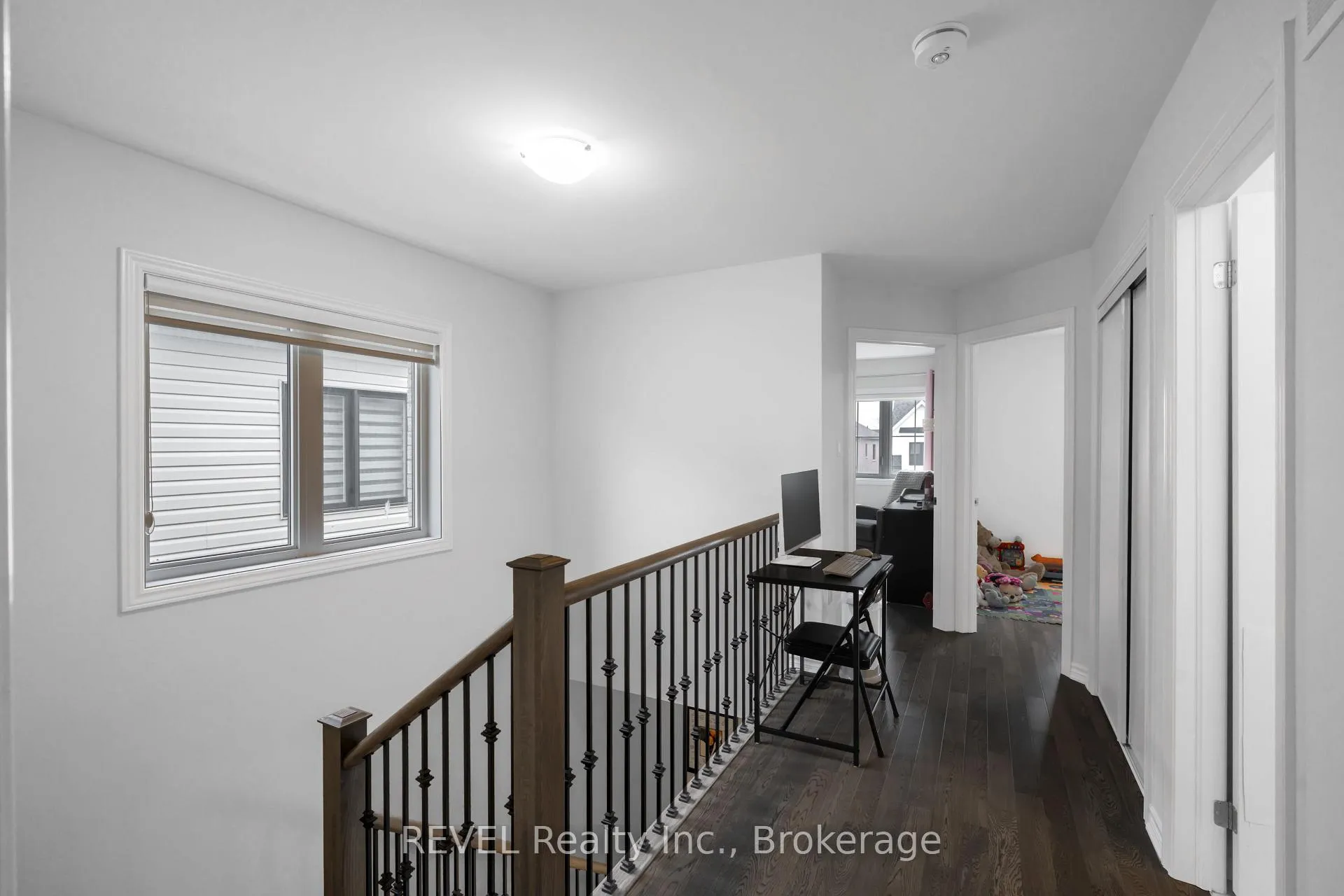 Photo 17 of 64 Stern Drive, Welland, Dain City — HOMEH