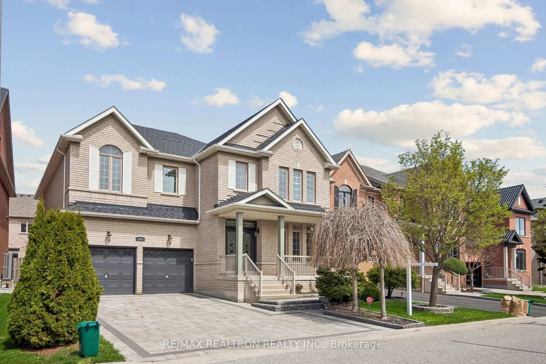 Photo 1 of 146 Seabreeze Avenue, Vaughan, Patterson — HOMEH