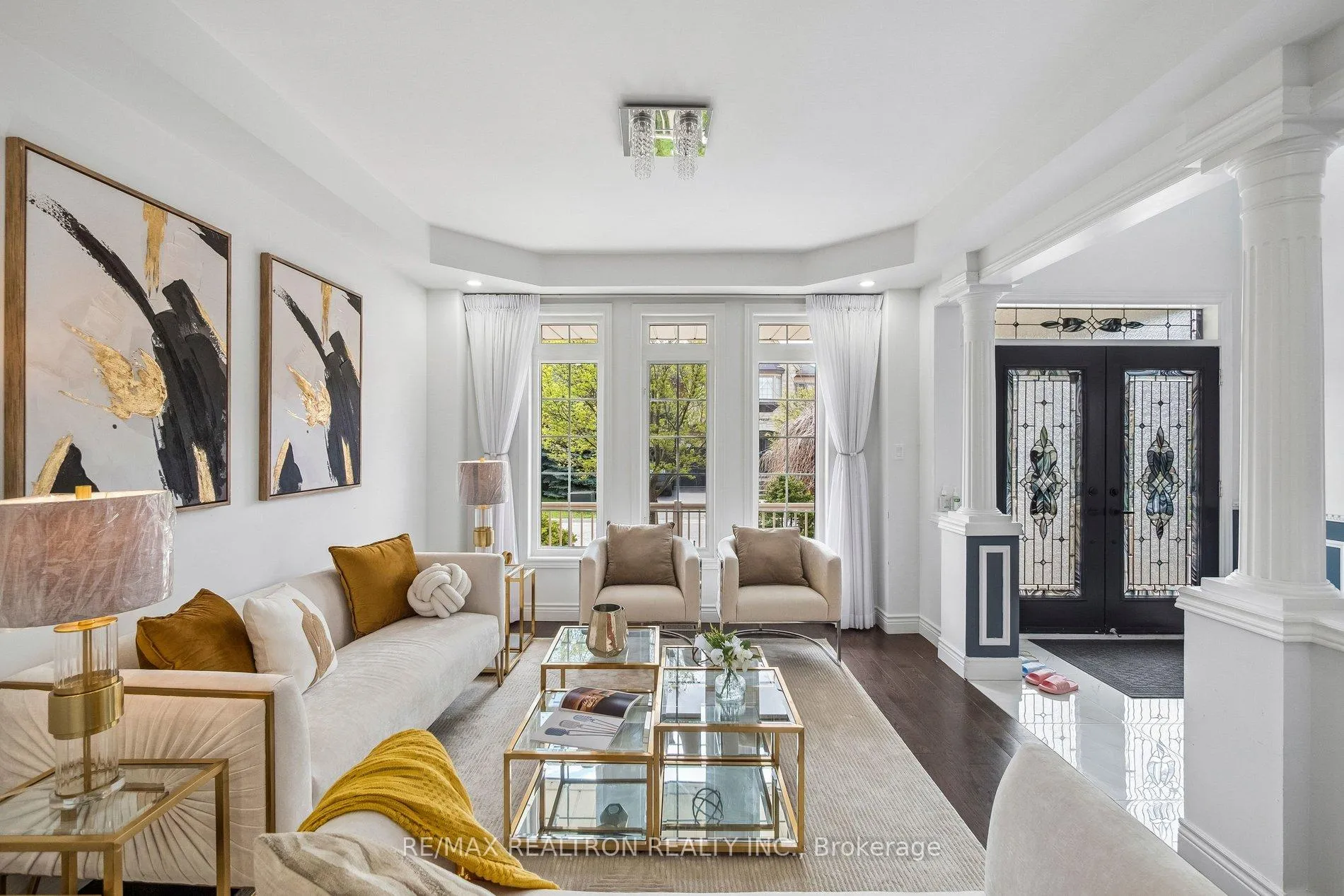 Photo 11 of 146 Seabreeze Avenue, Vaughan, Patterson — HOMEH