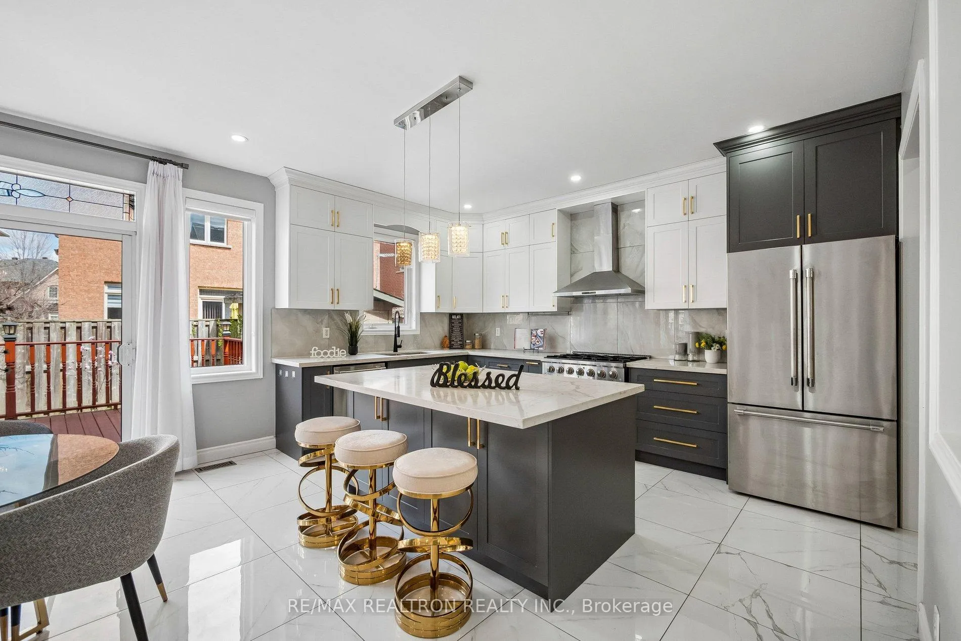 Photo 18 of 146 Seabreeze Avenue, Vaughan, Patterson — HOMEH