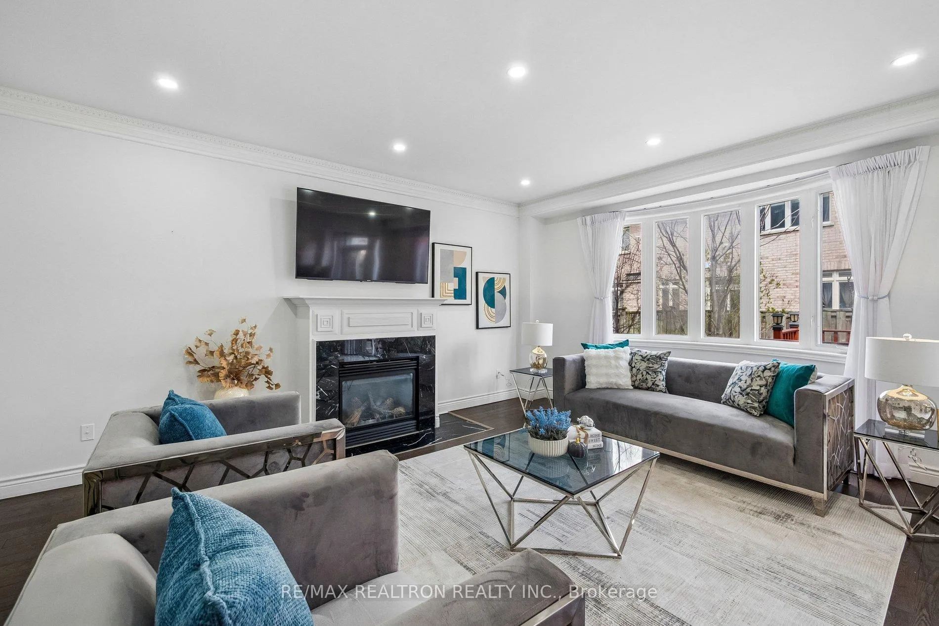Photo 23 of 146 Seabreeze Avenue, Vaughan, Patterson — HOMEH