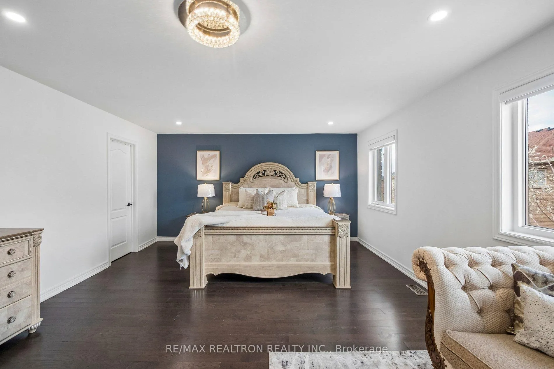 Photo 32 of 146 Seabreeze Avenue, Vaughan, Patterson — HOMEH